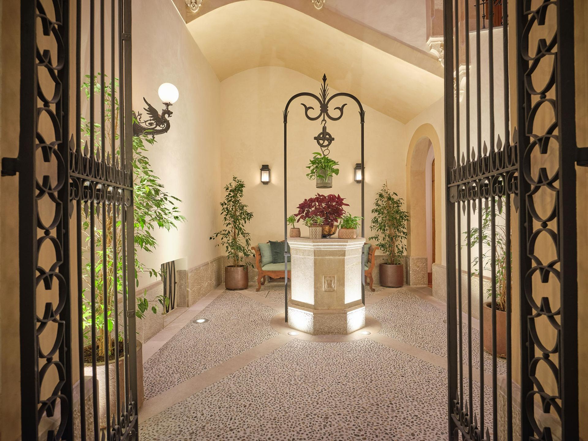 Lobby Hotel