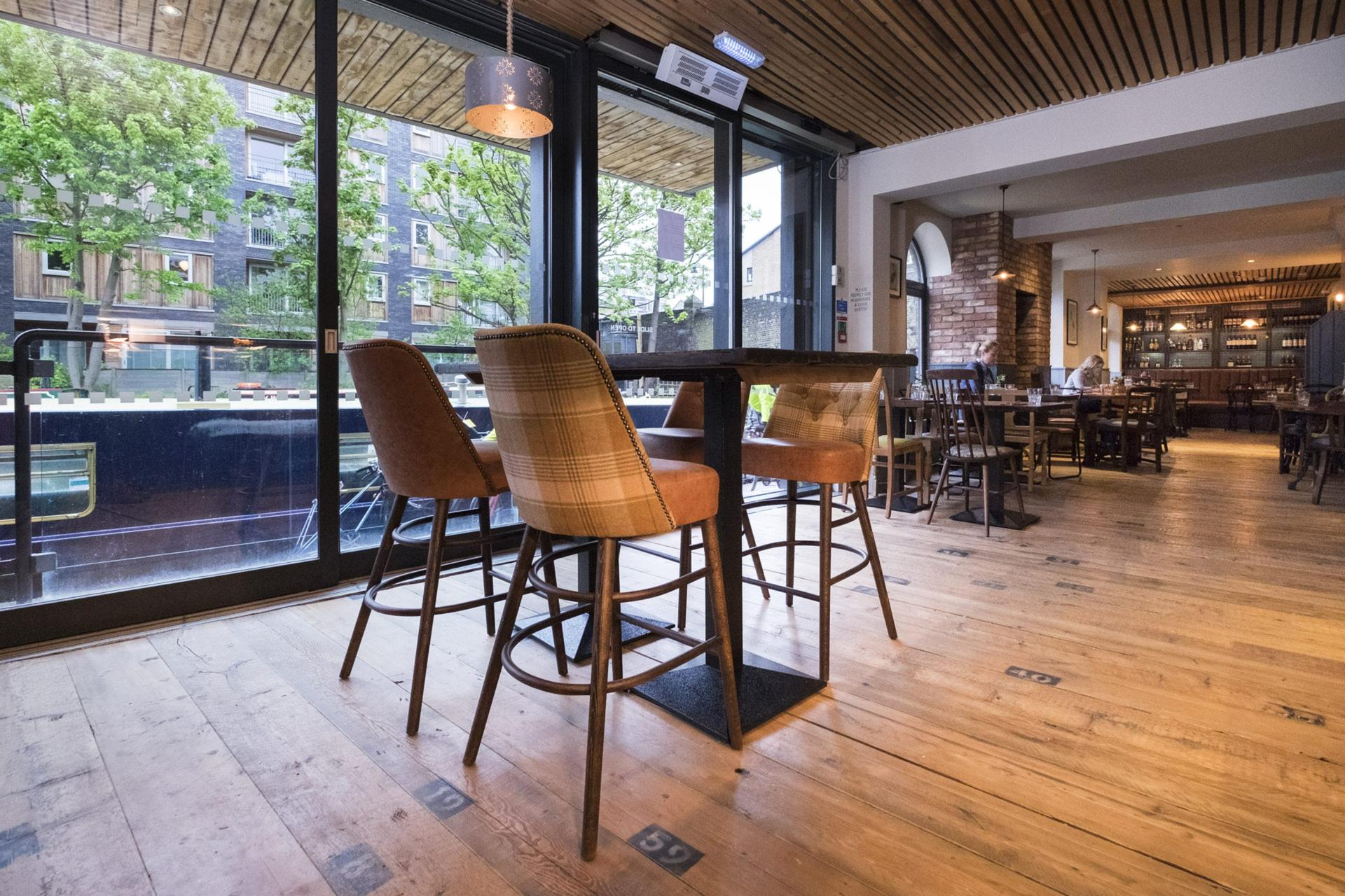 The Captain's Bar
