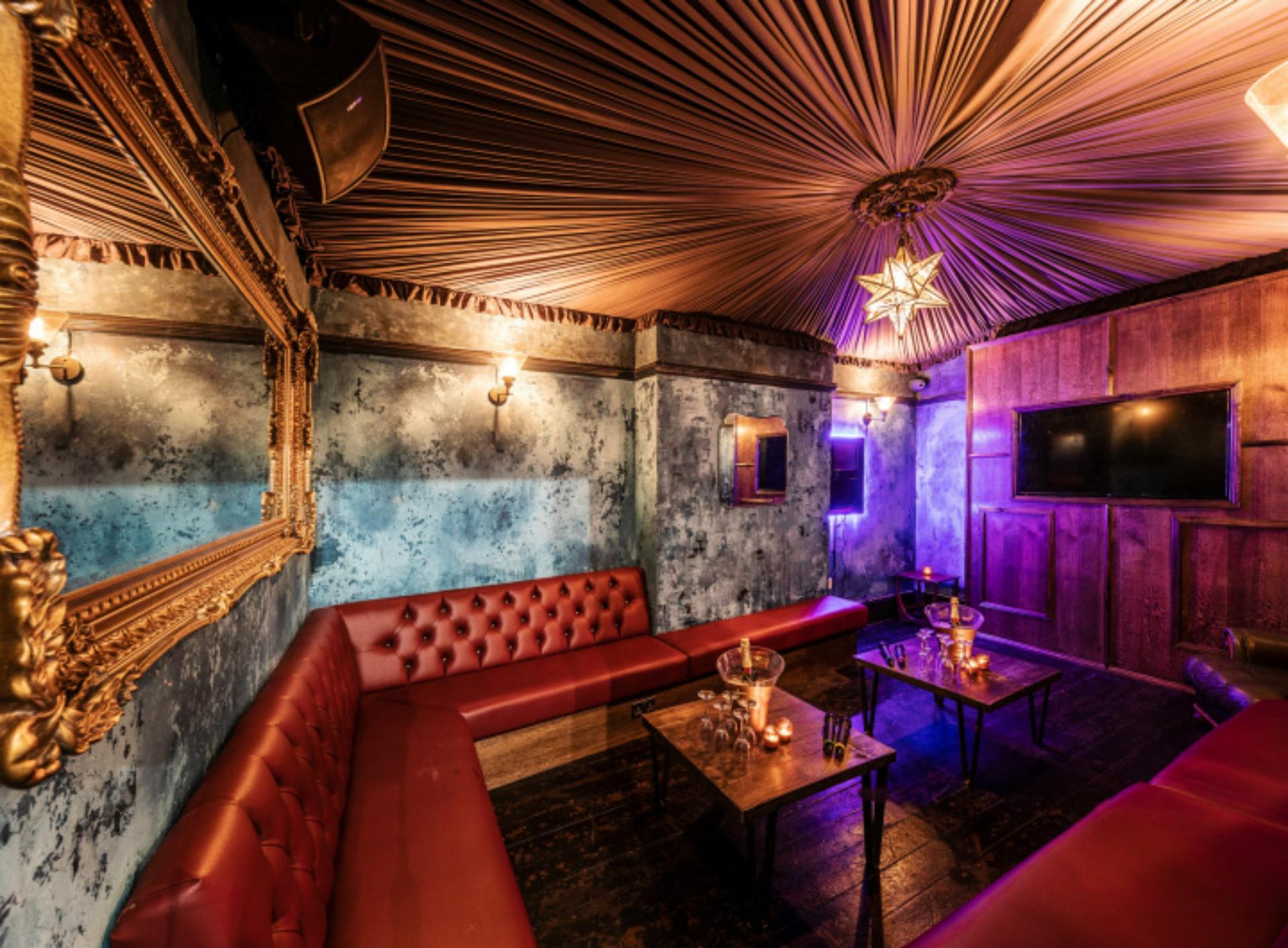Blue Room 