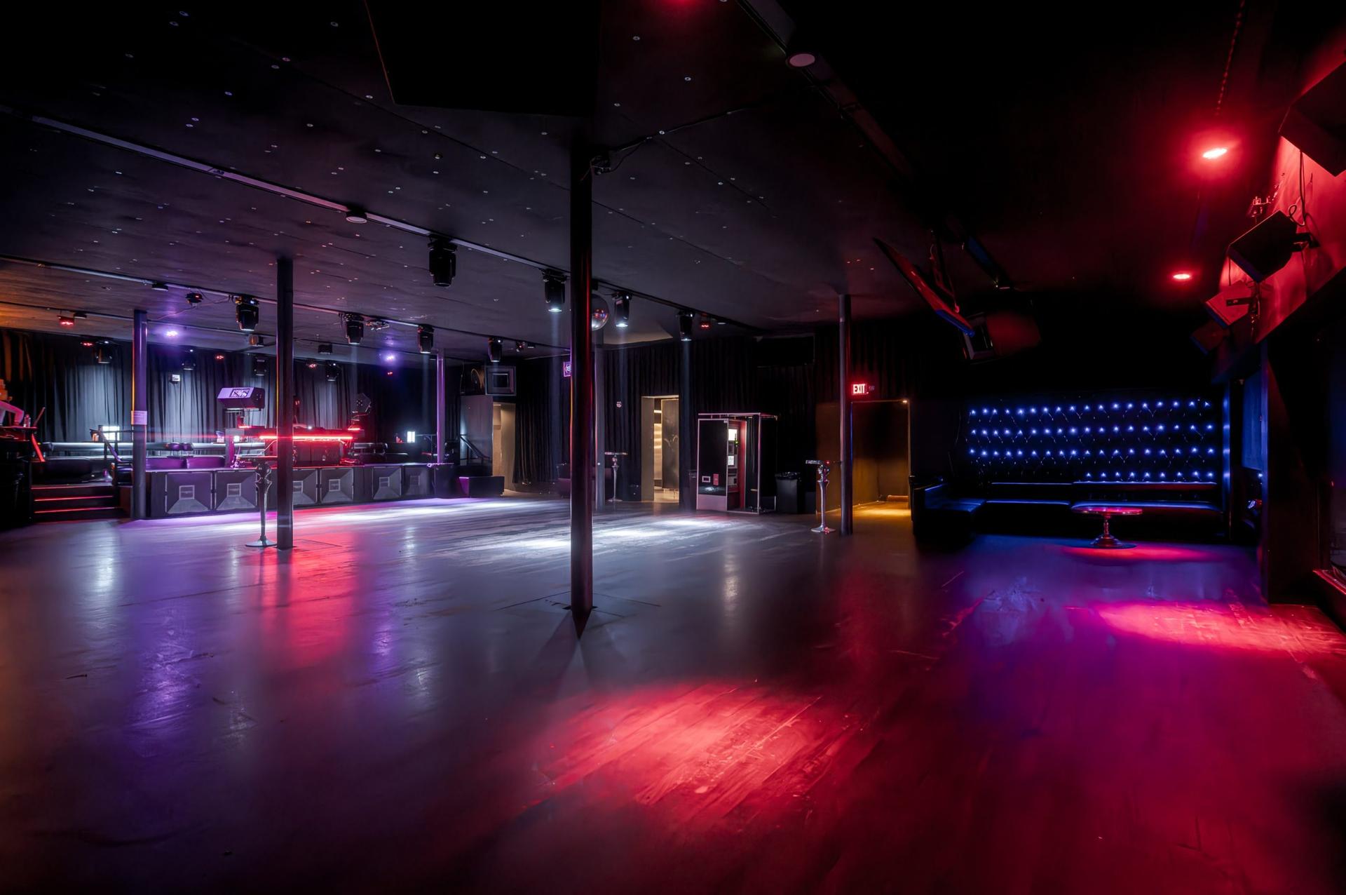 Klub Room
