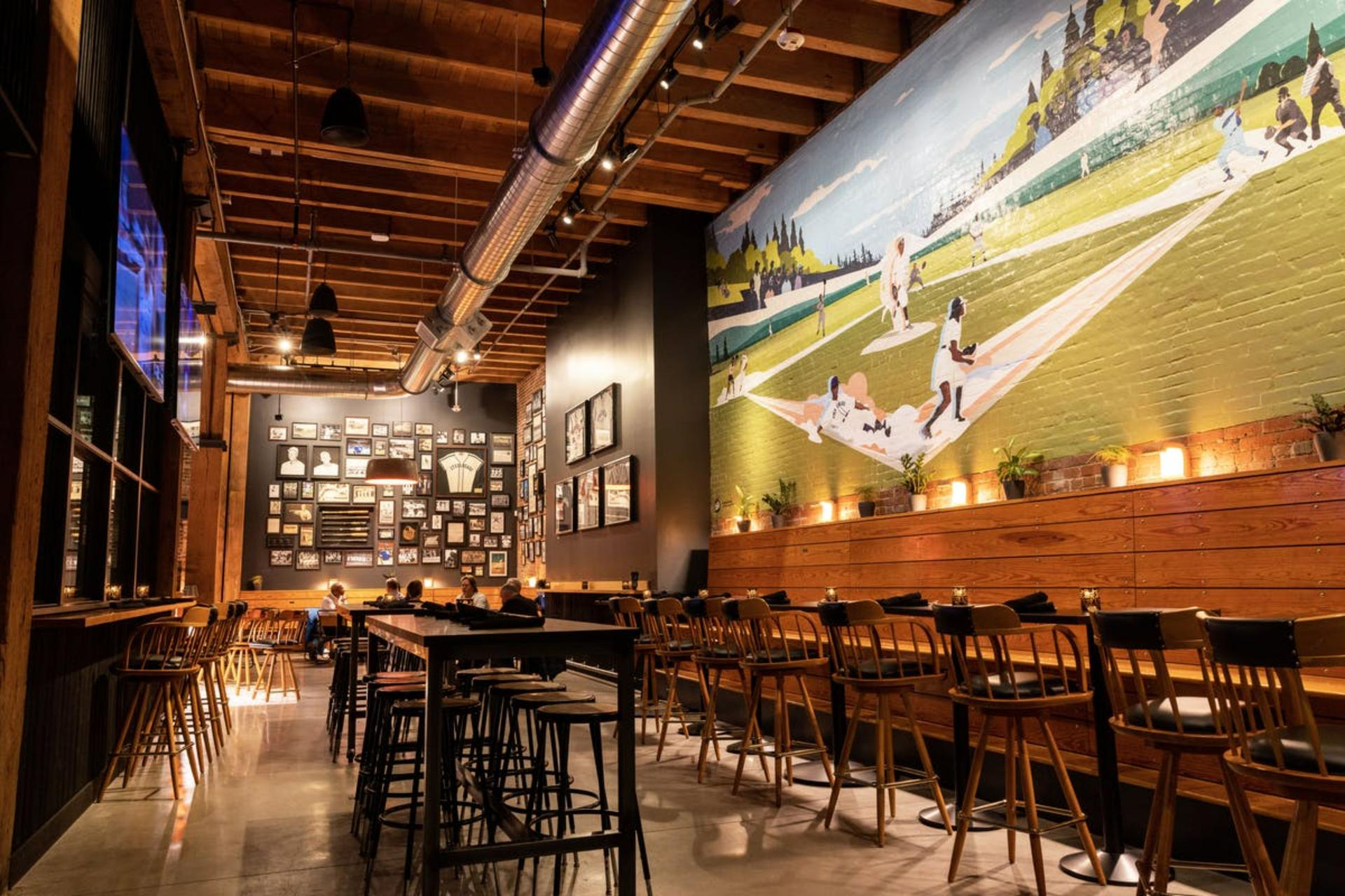 Steelheads Alley Microbrewery & Taproom