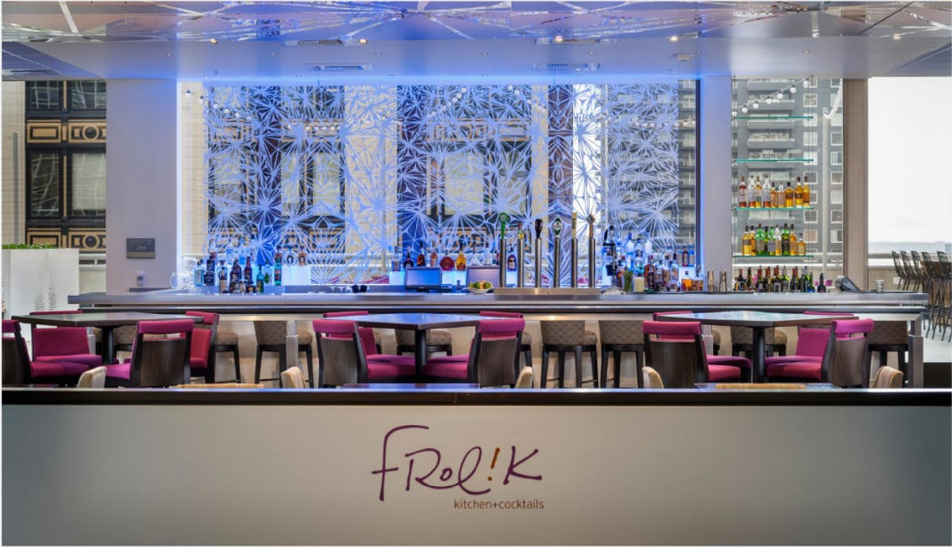 Restaurant and Lounge: Boothe and Lounge (Indoor)