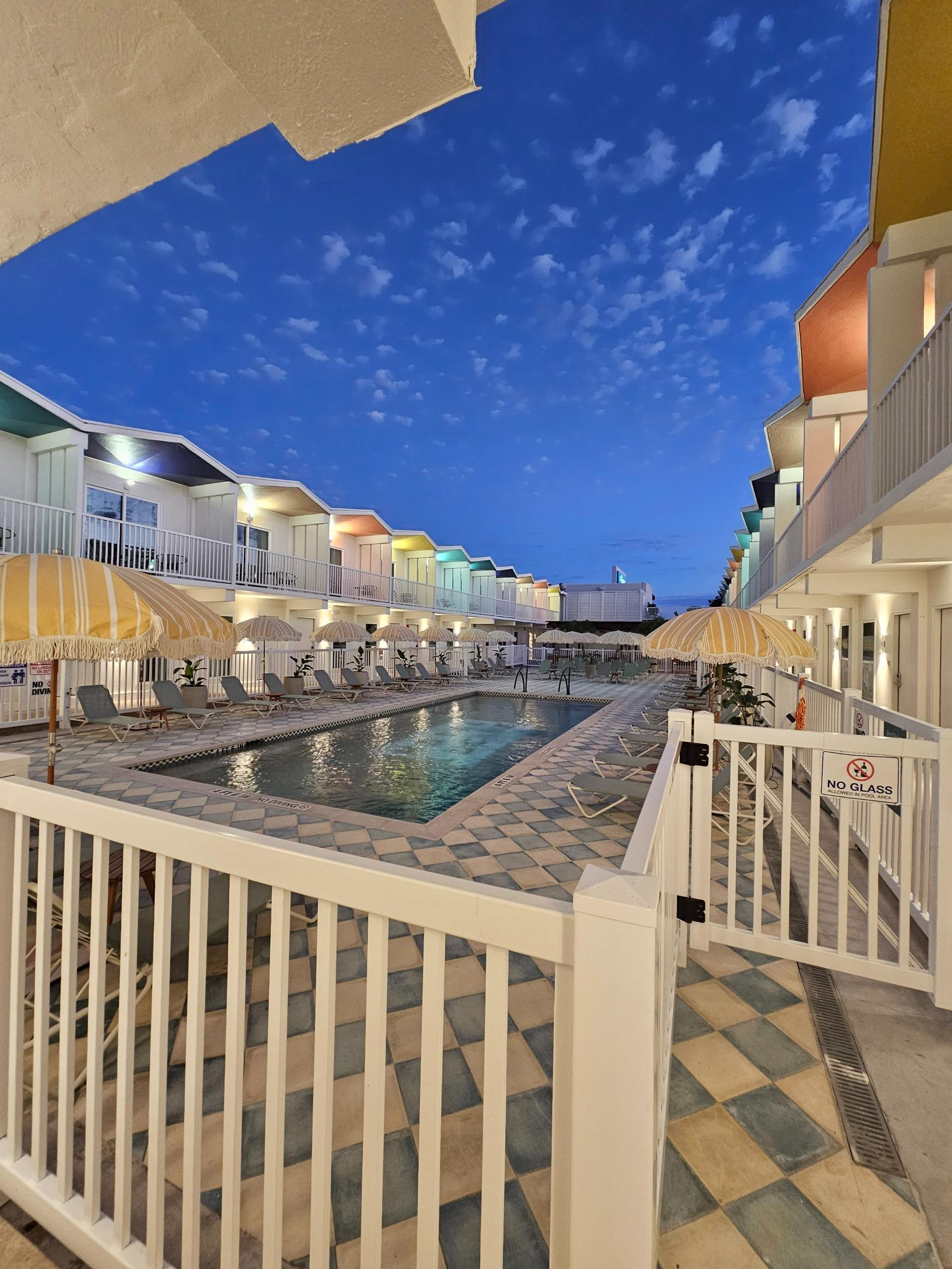 Pool & Patio