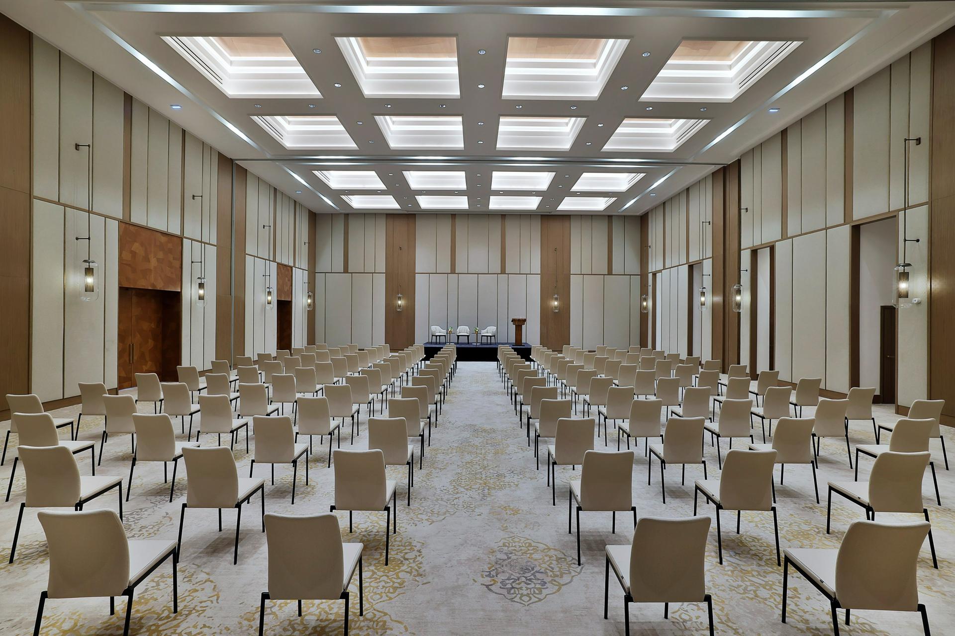 Ballroom Saphir
