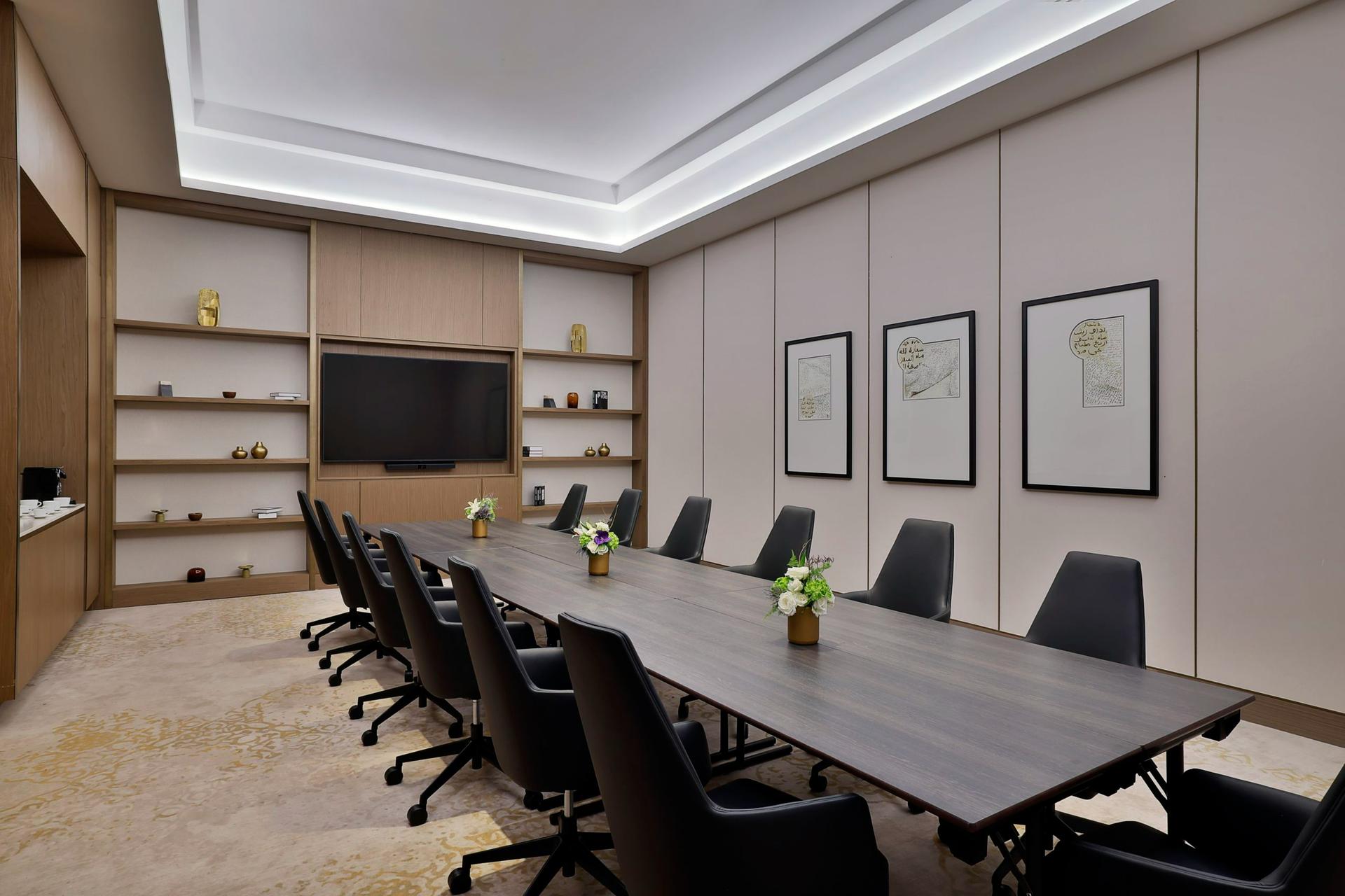 Boardroom Lapis Lazuli