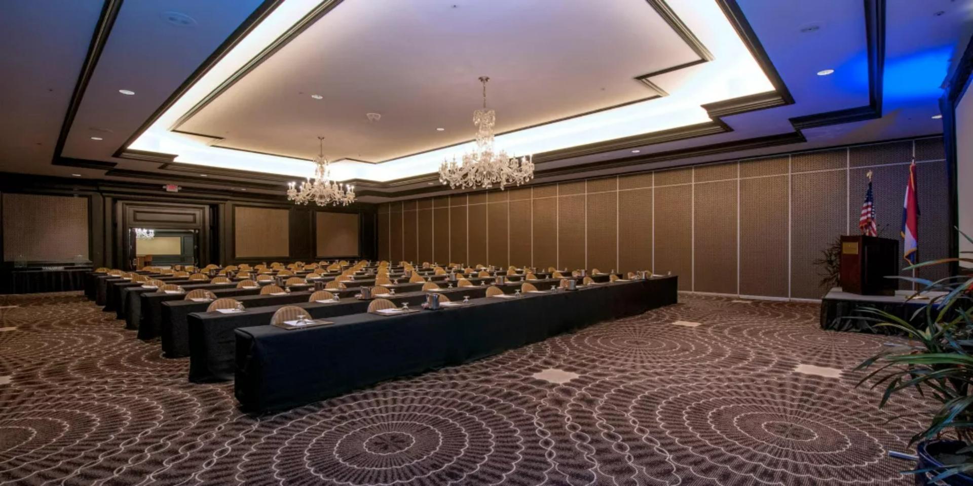 Salon III