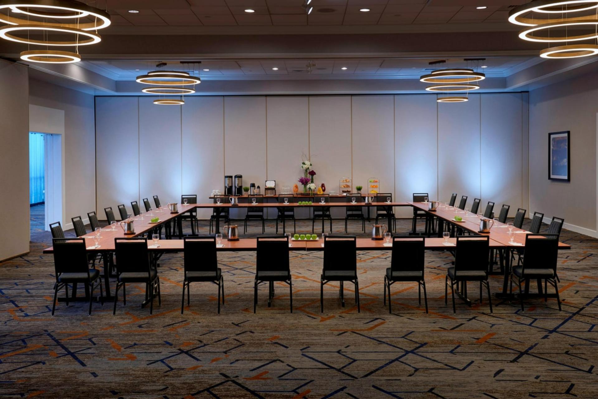 Salons ABCD or BCDE
