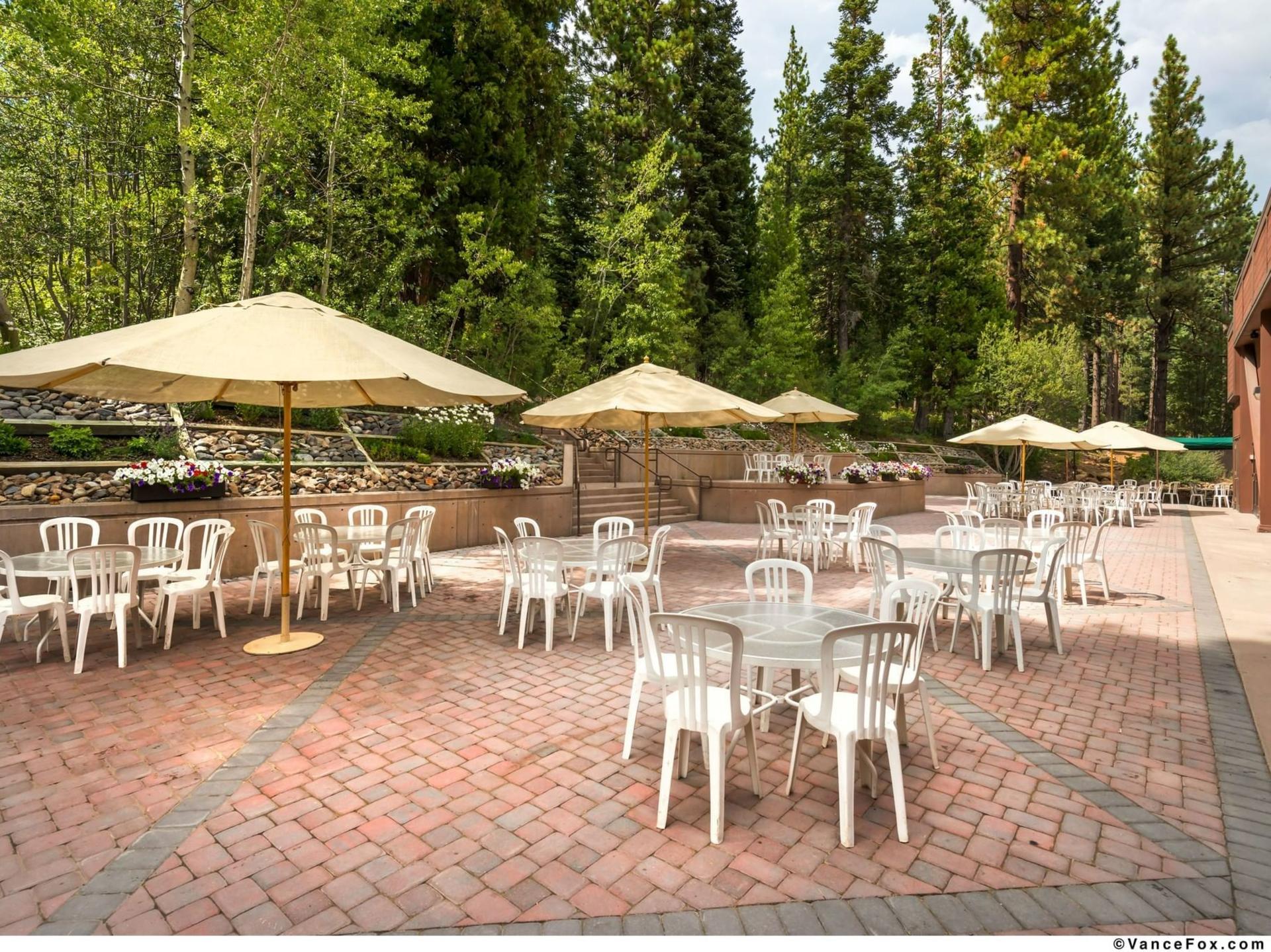 Mountain Deck