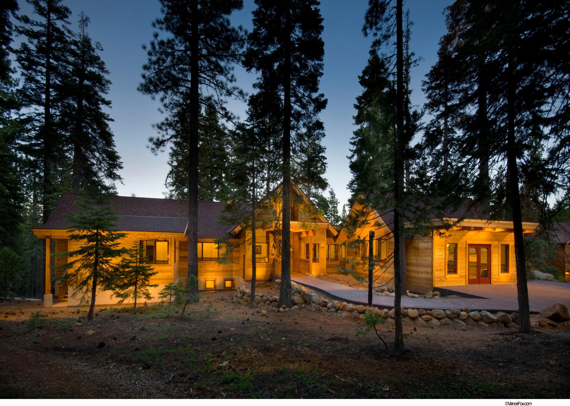 Big Pine Lawn
