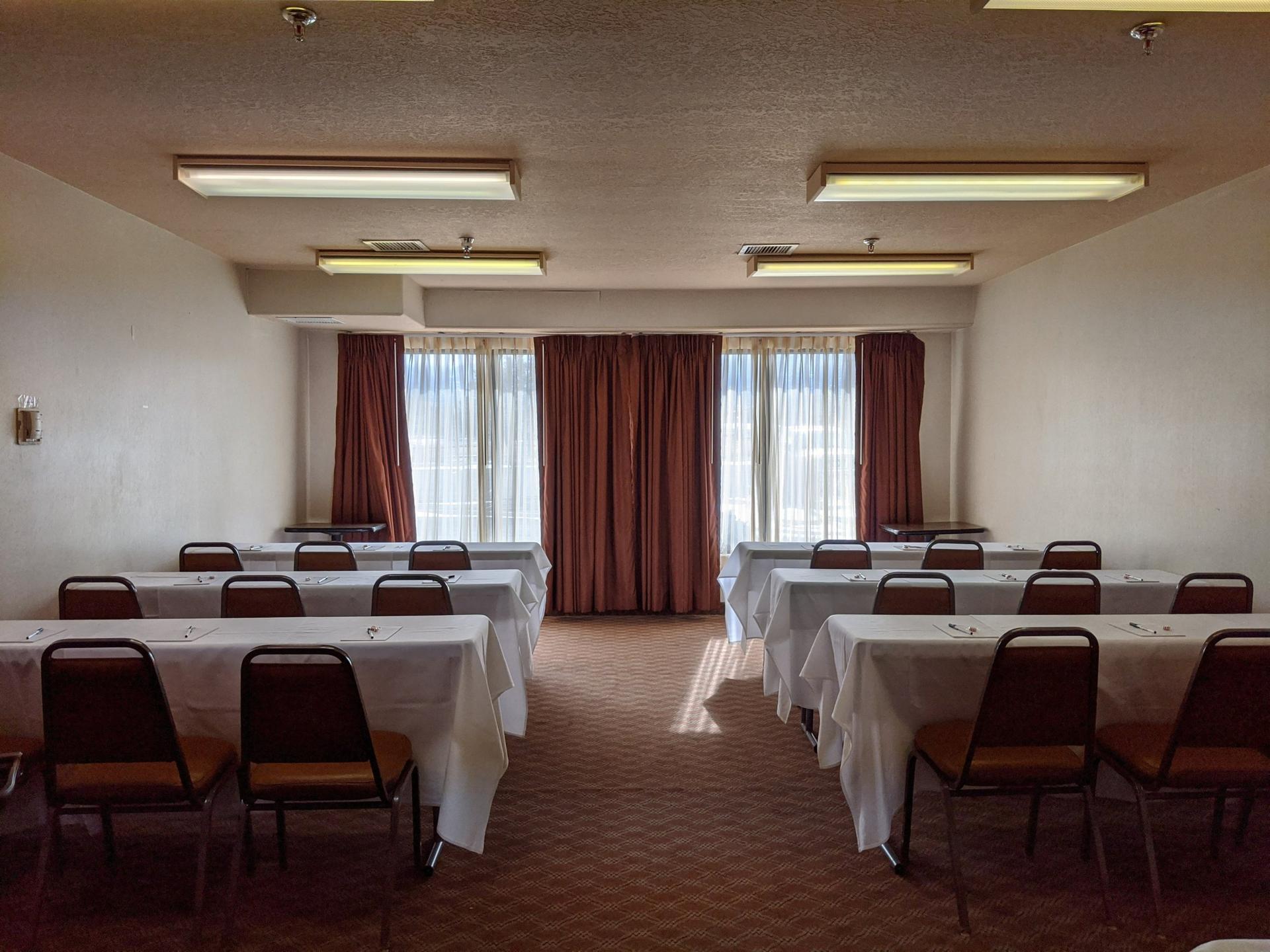 Studio Meeting Room