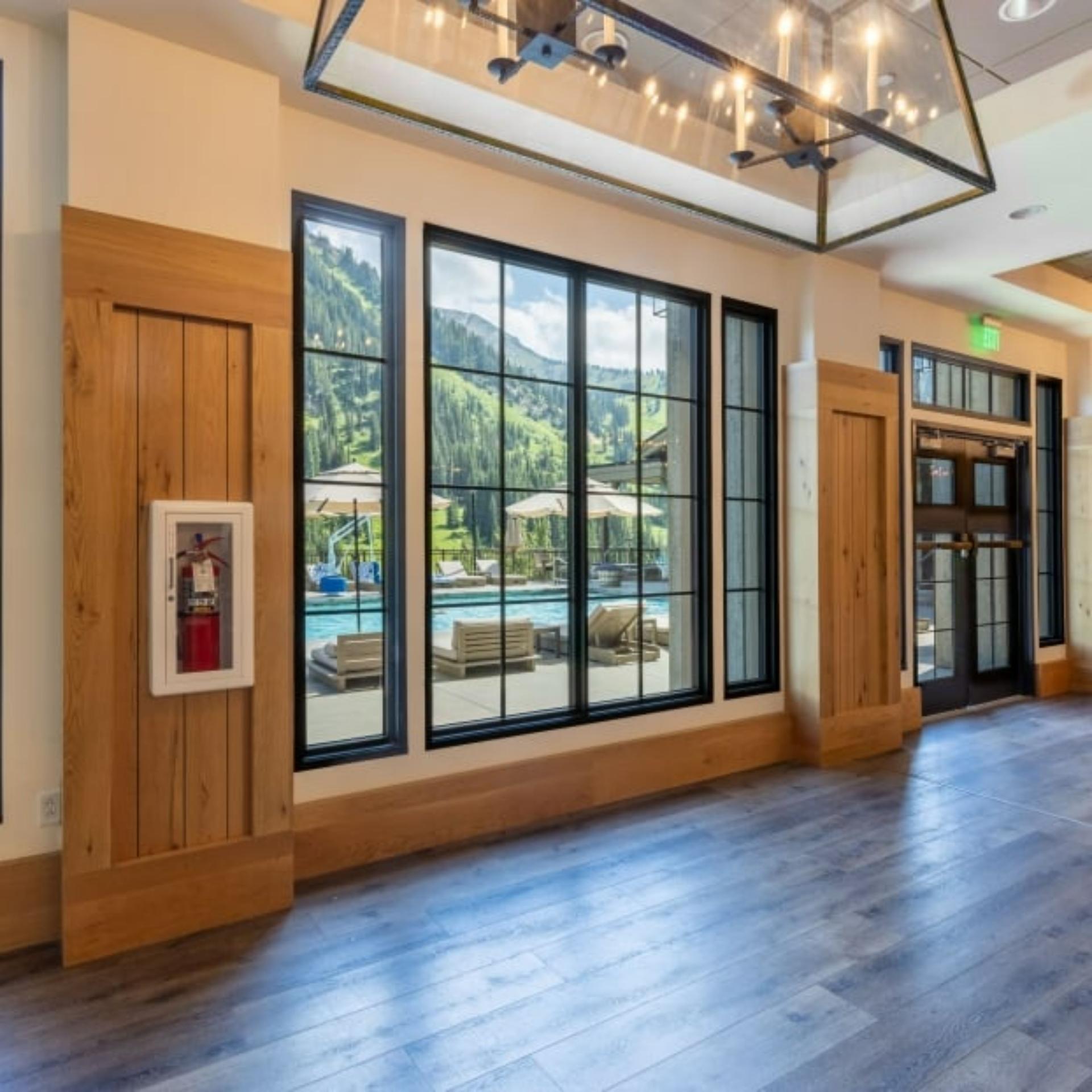 Snowpine Ballroom 
