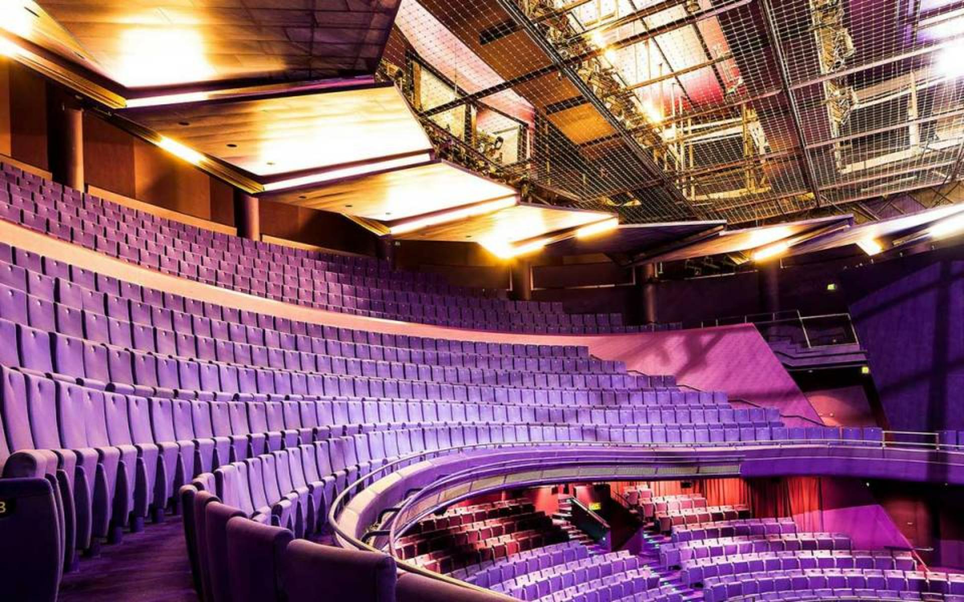 Lyric Theatre