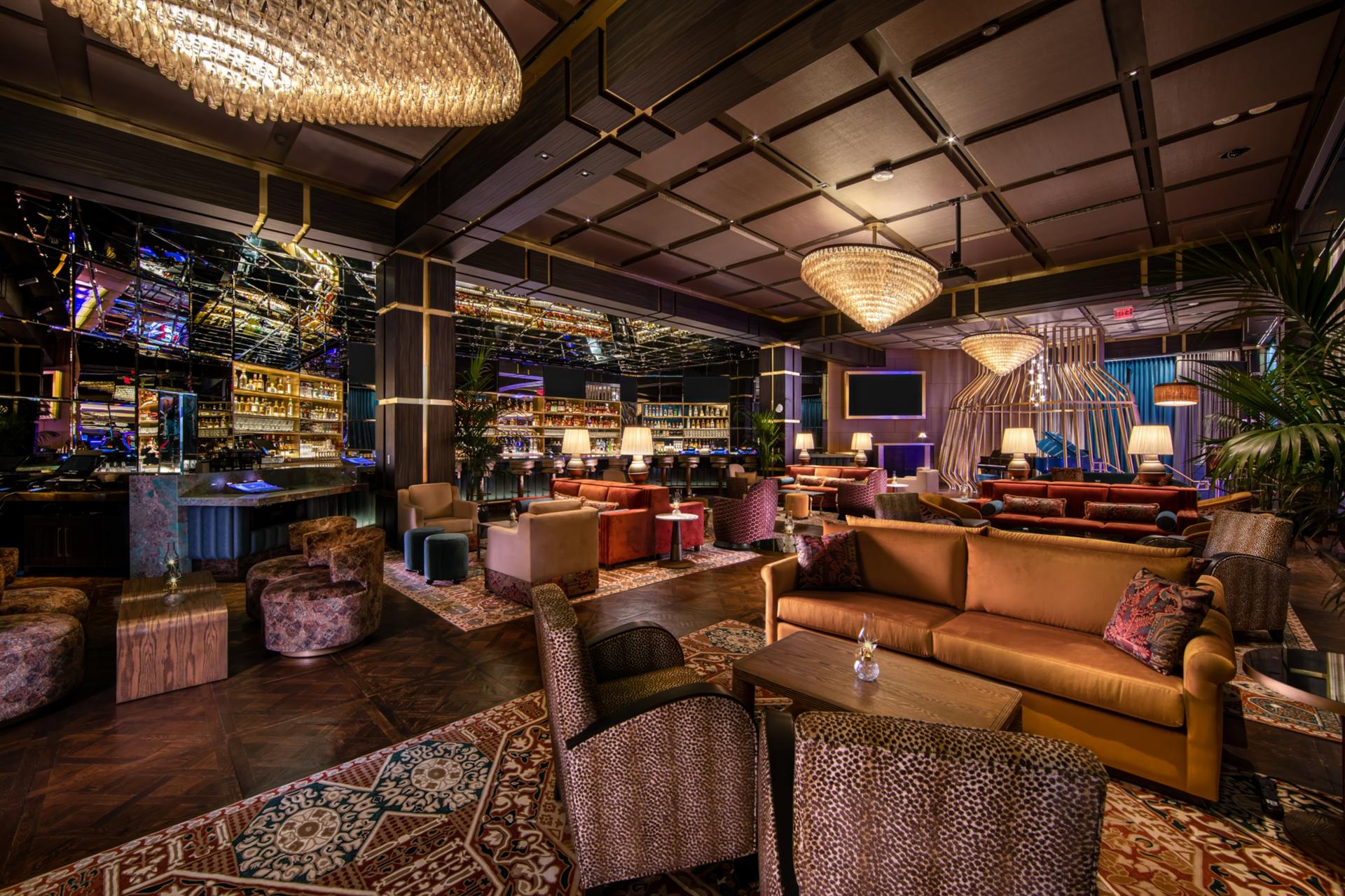  Tables/Booths