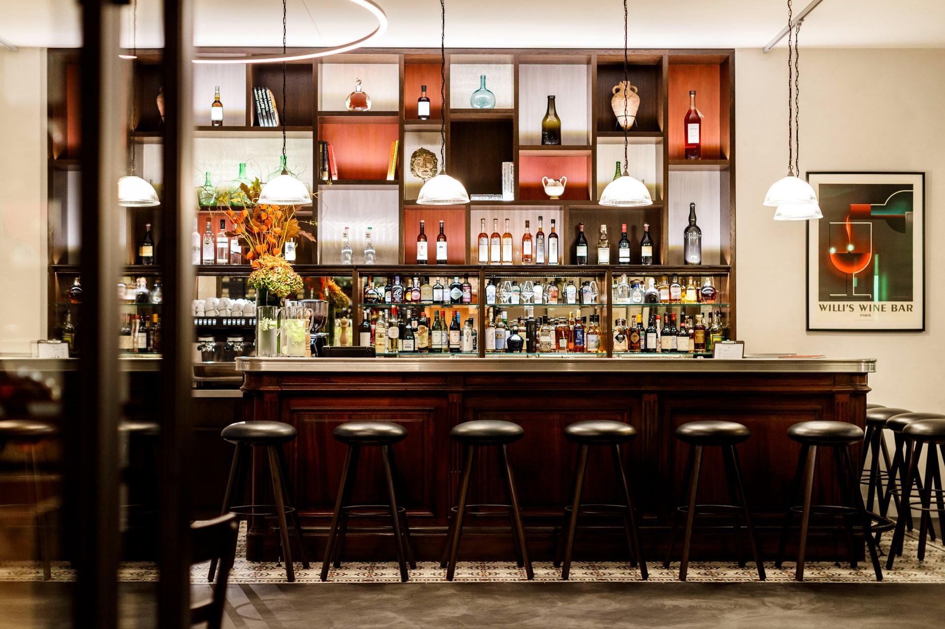 Full Buyout of Chez Bacchus - Bar à vins