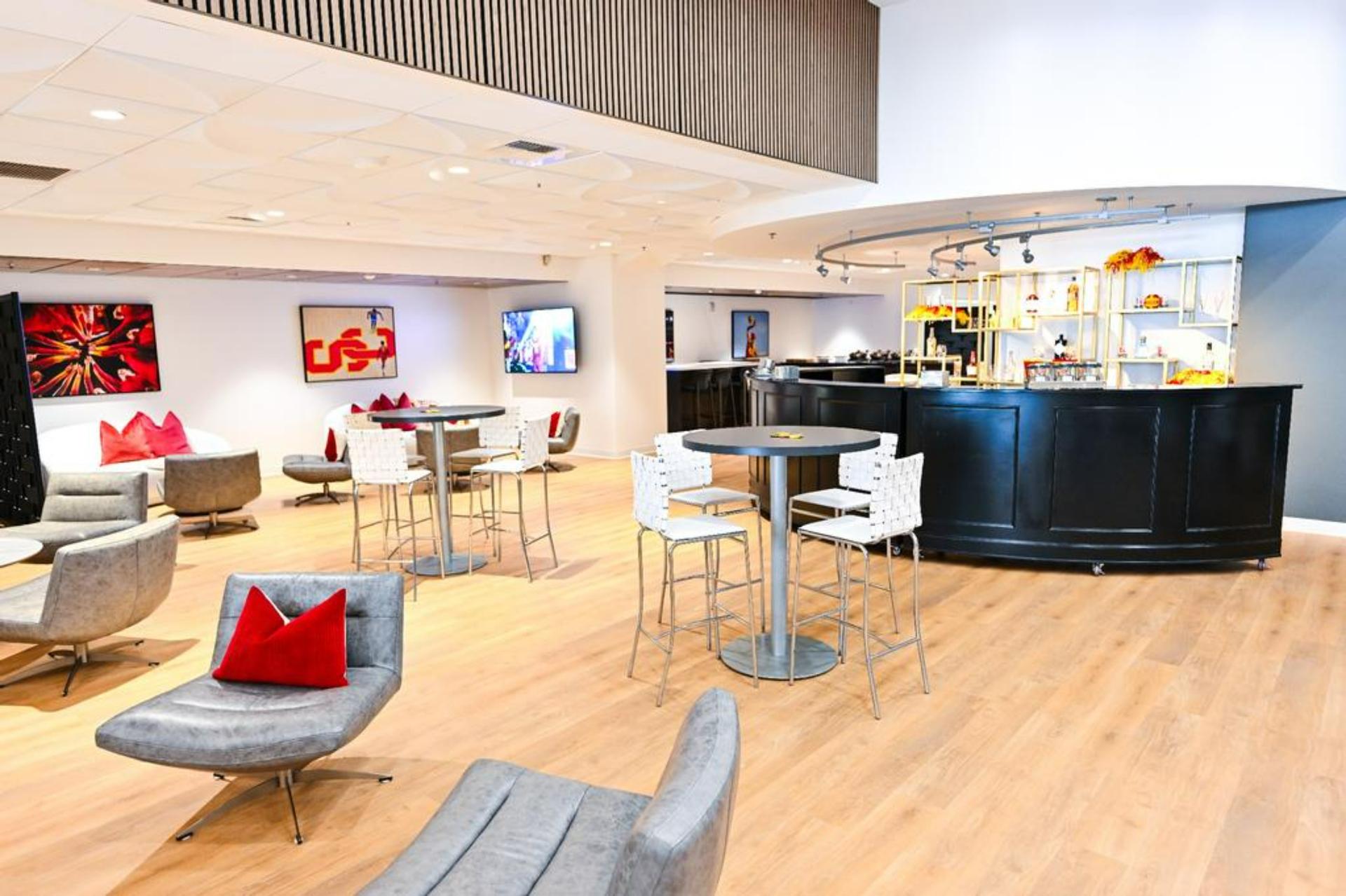 3400 Lounge