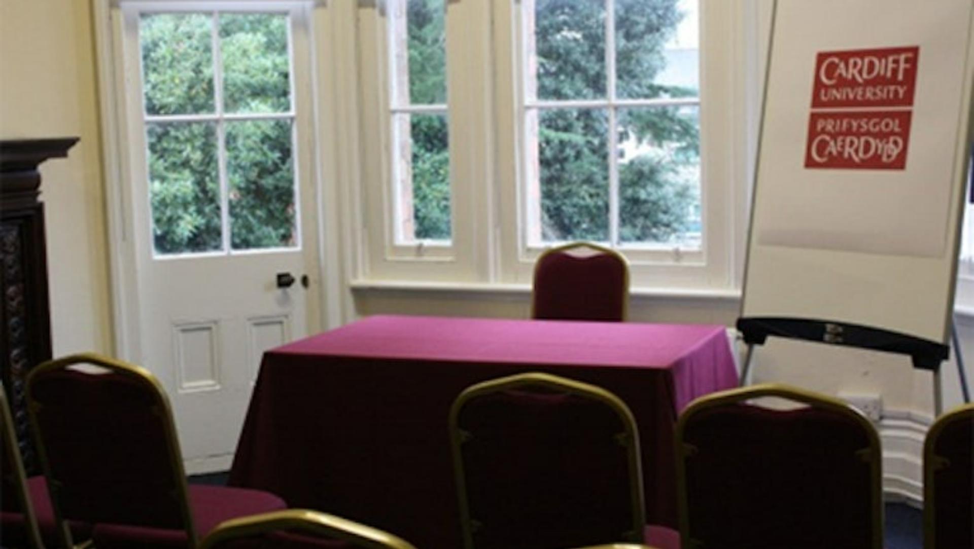 Rossini Room (University Hall) 