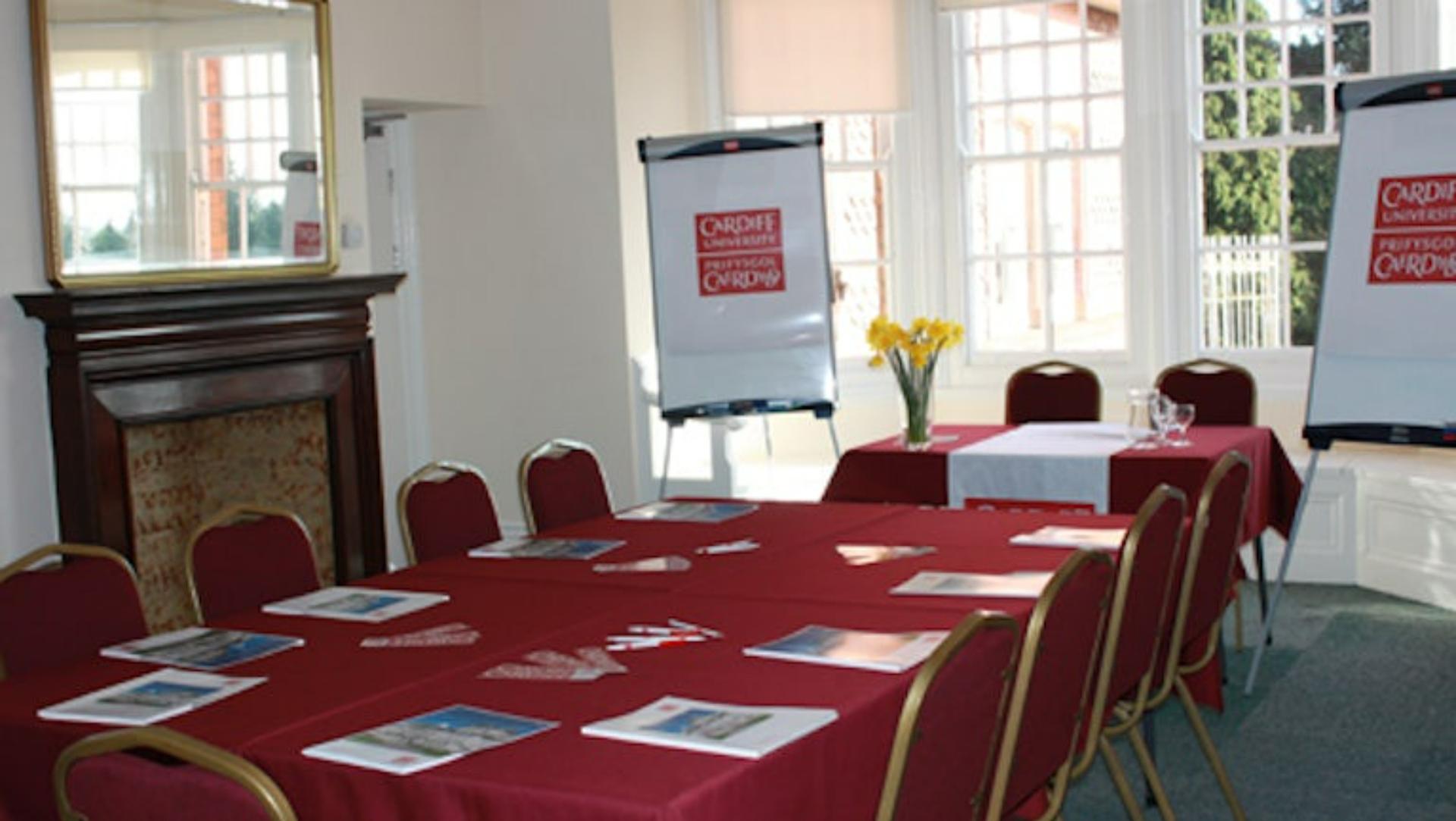 Mozart Room (University Hall) 