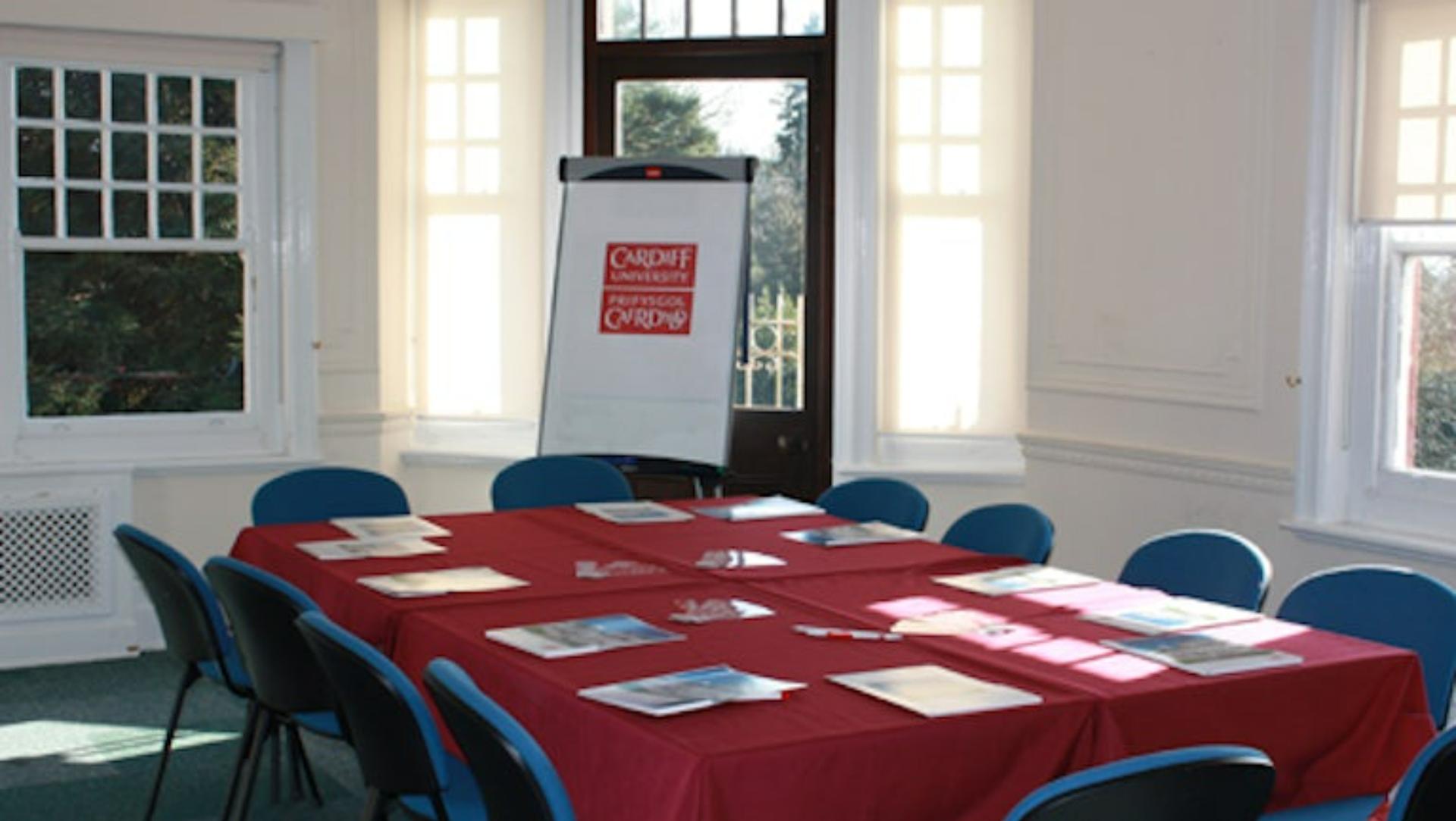 Wagner Room (University Hall) 