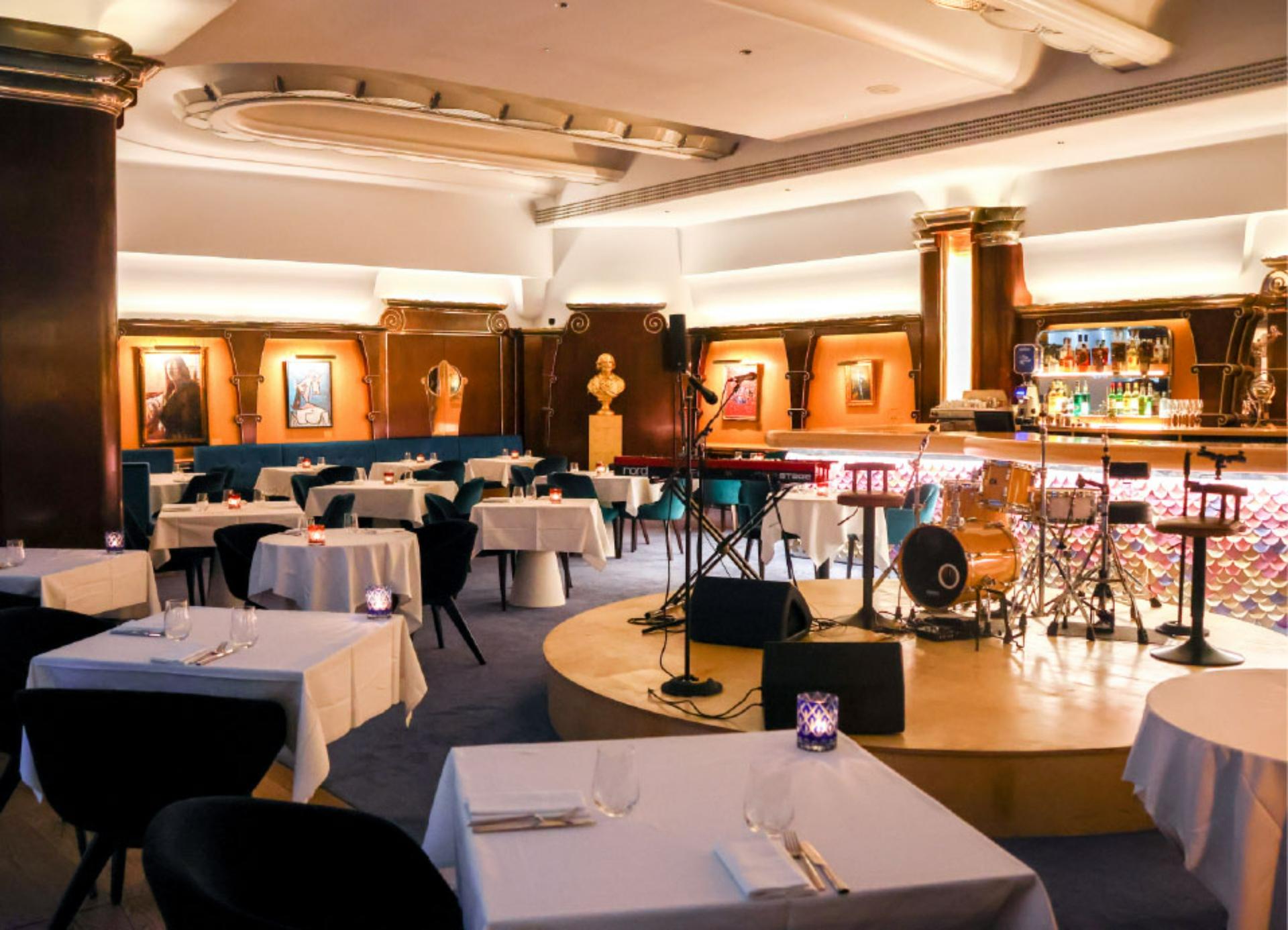 Iceberg Lounge Bar