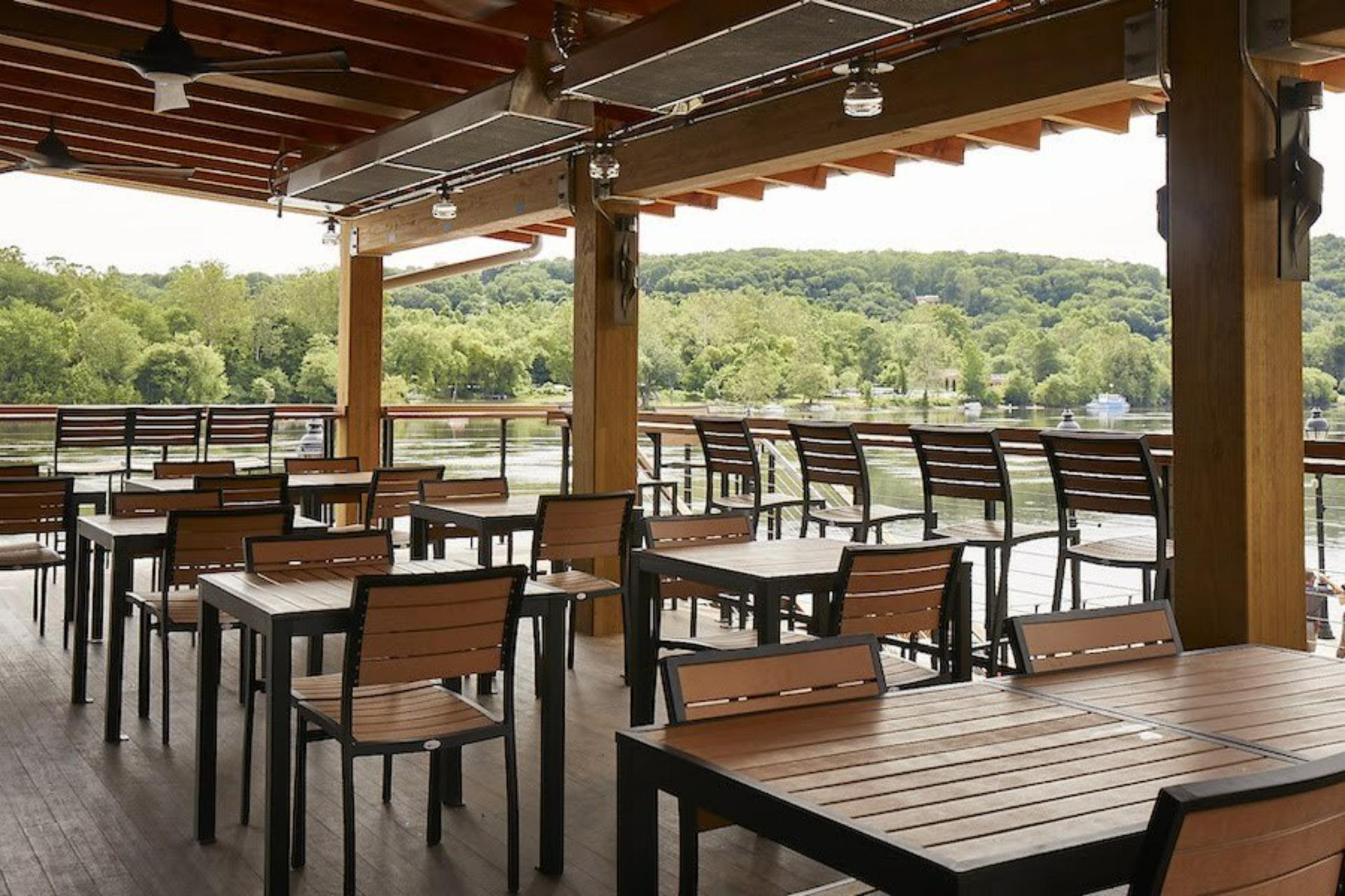 Riverview Promenade