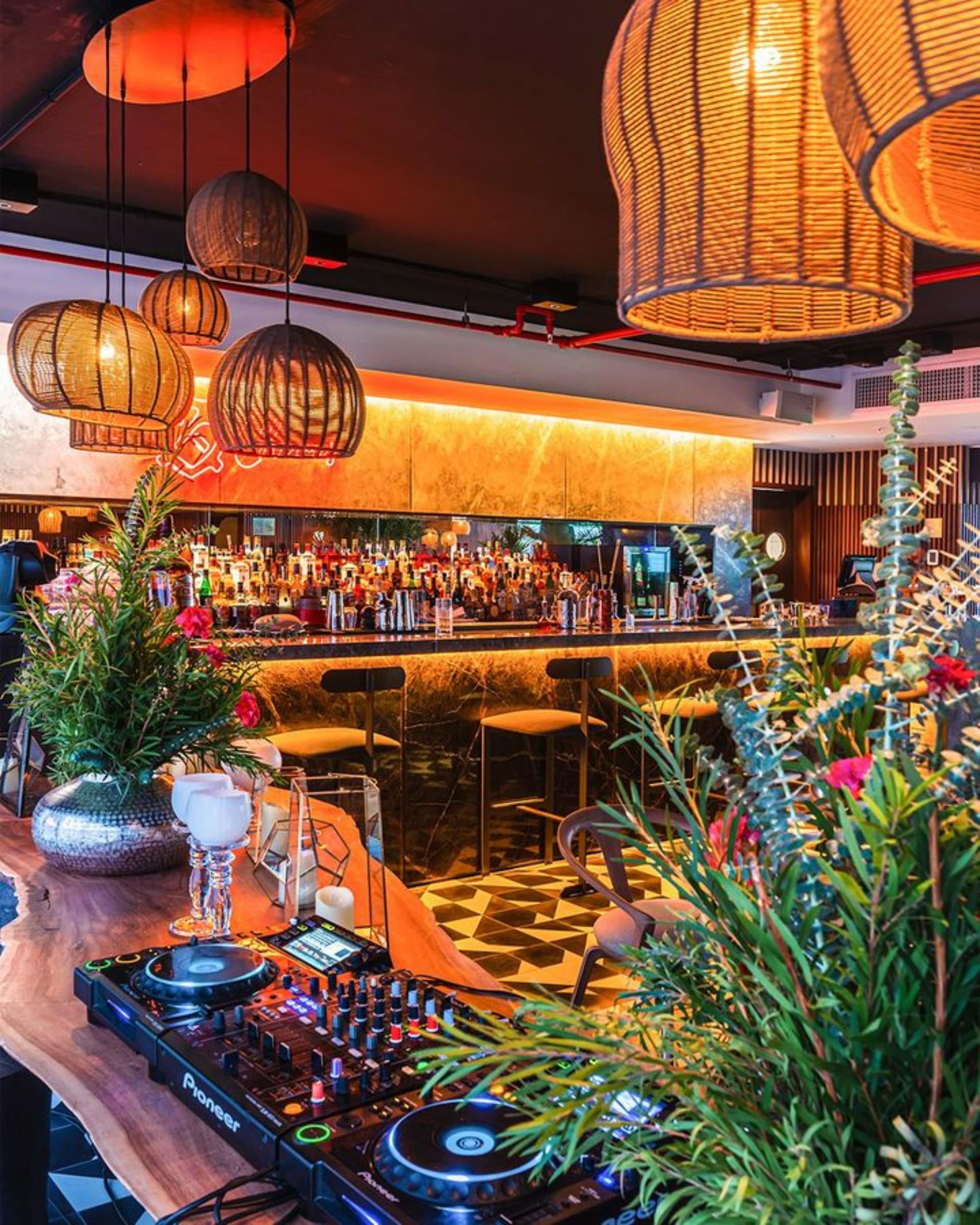 Ambra Rooftop Bar
