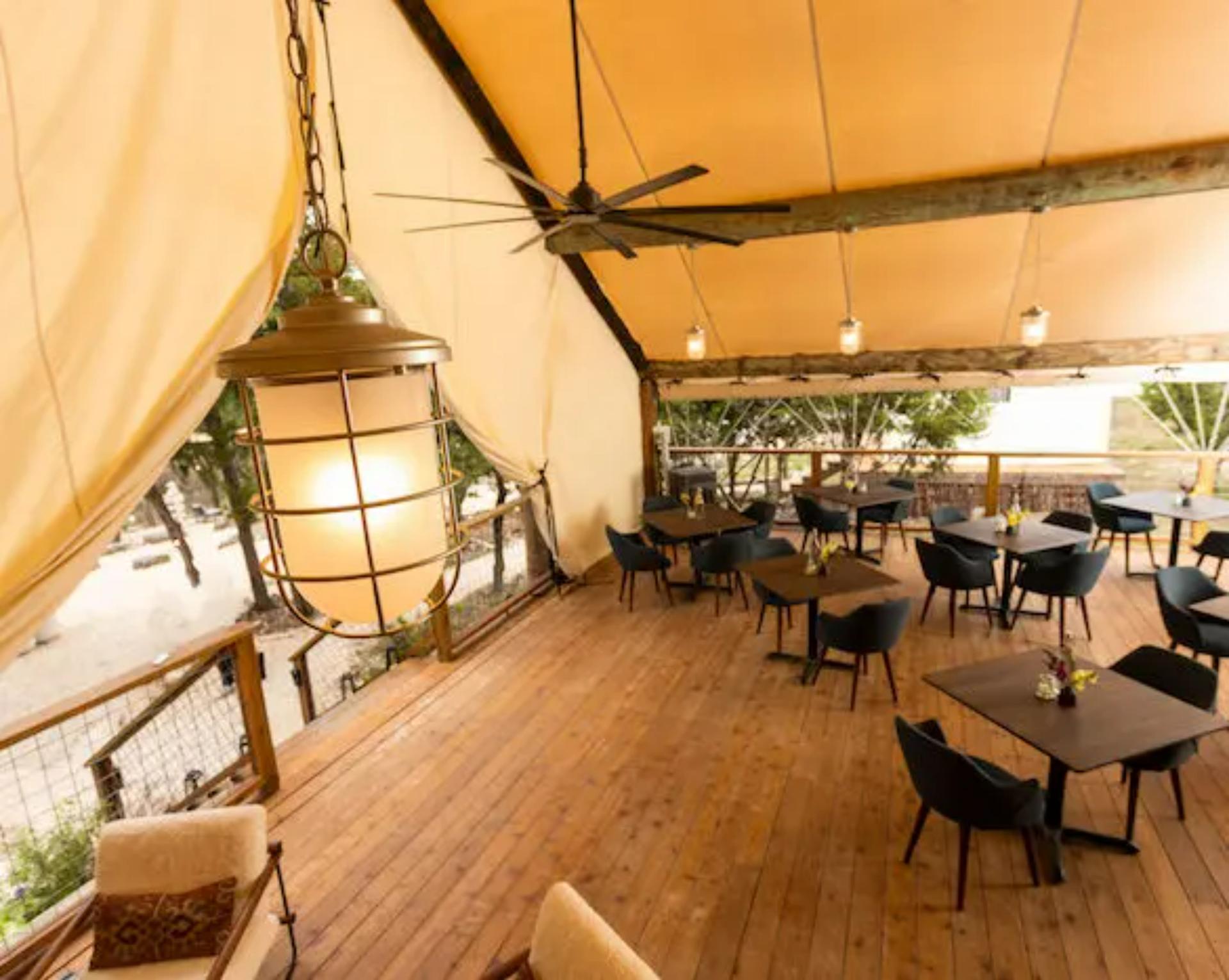 Three Peaks Lodge