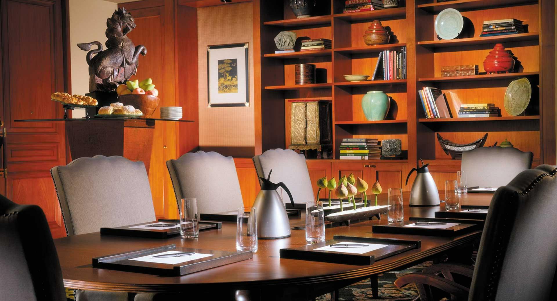 Montathip Boardroom