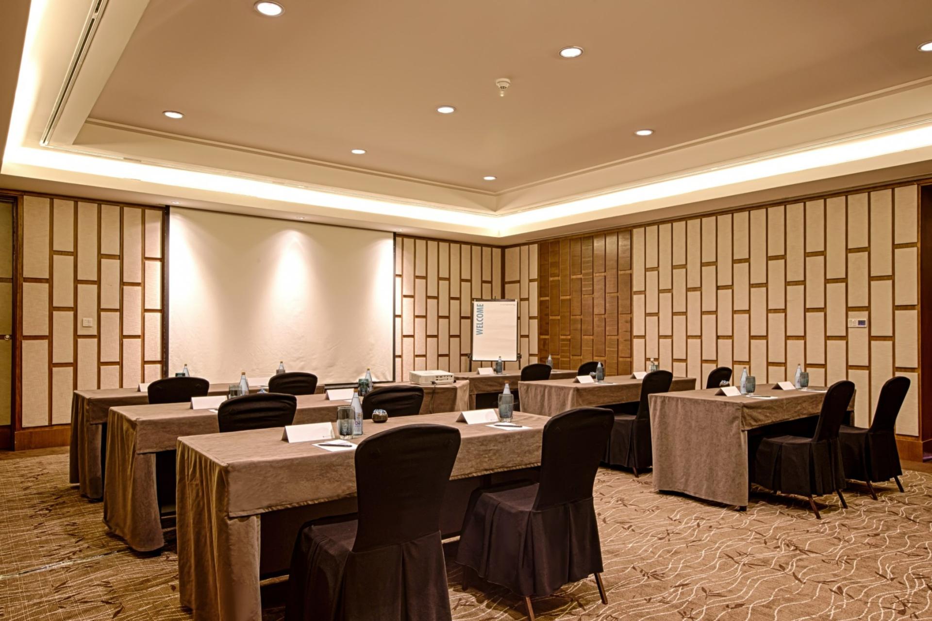 Hibiscus Room