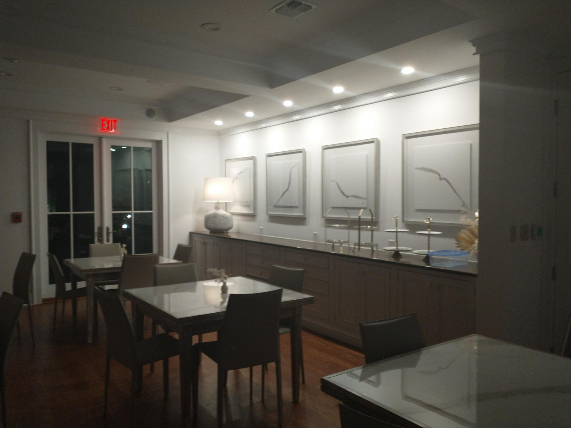 Dining/Conference Room
