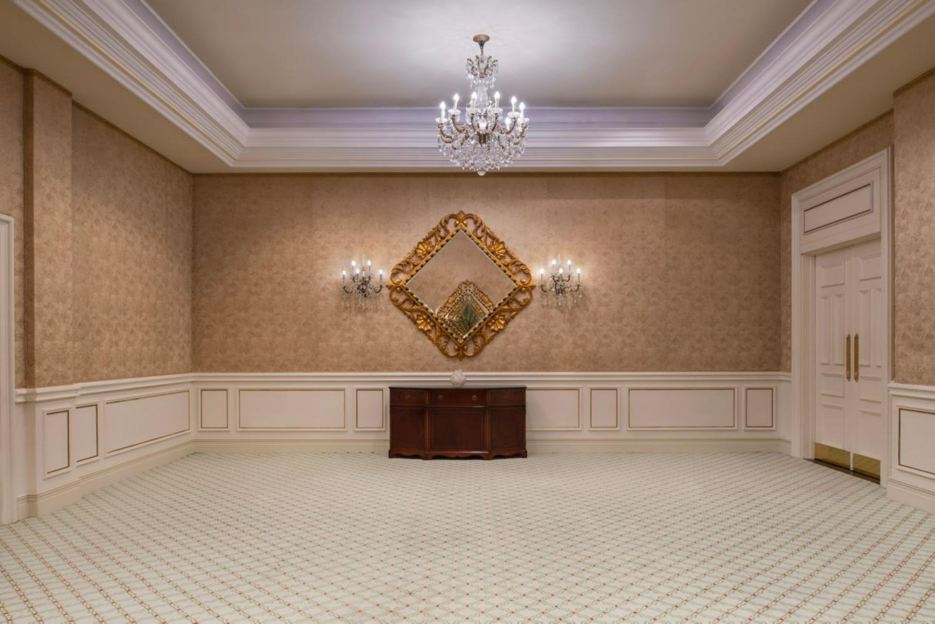 Al Bateel Meeting Room 1
