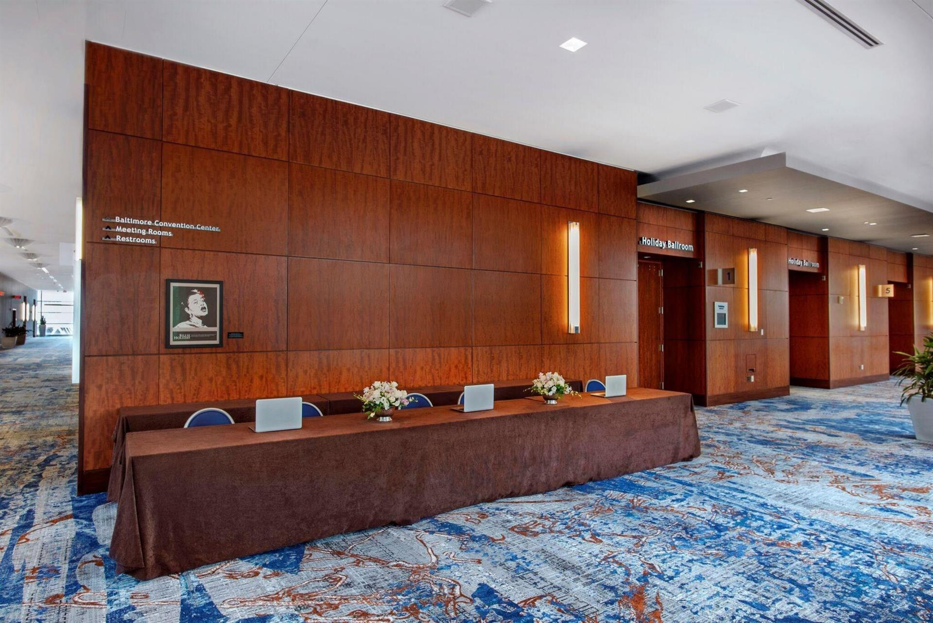 Holiday Foyer South