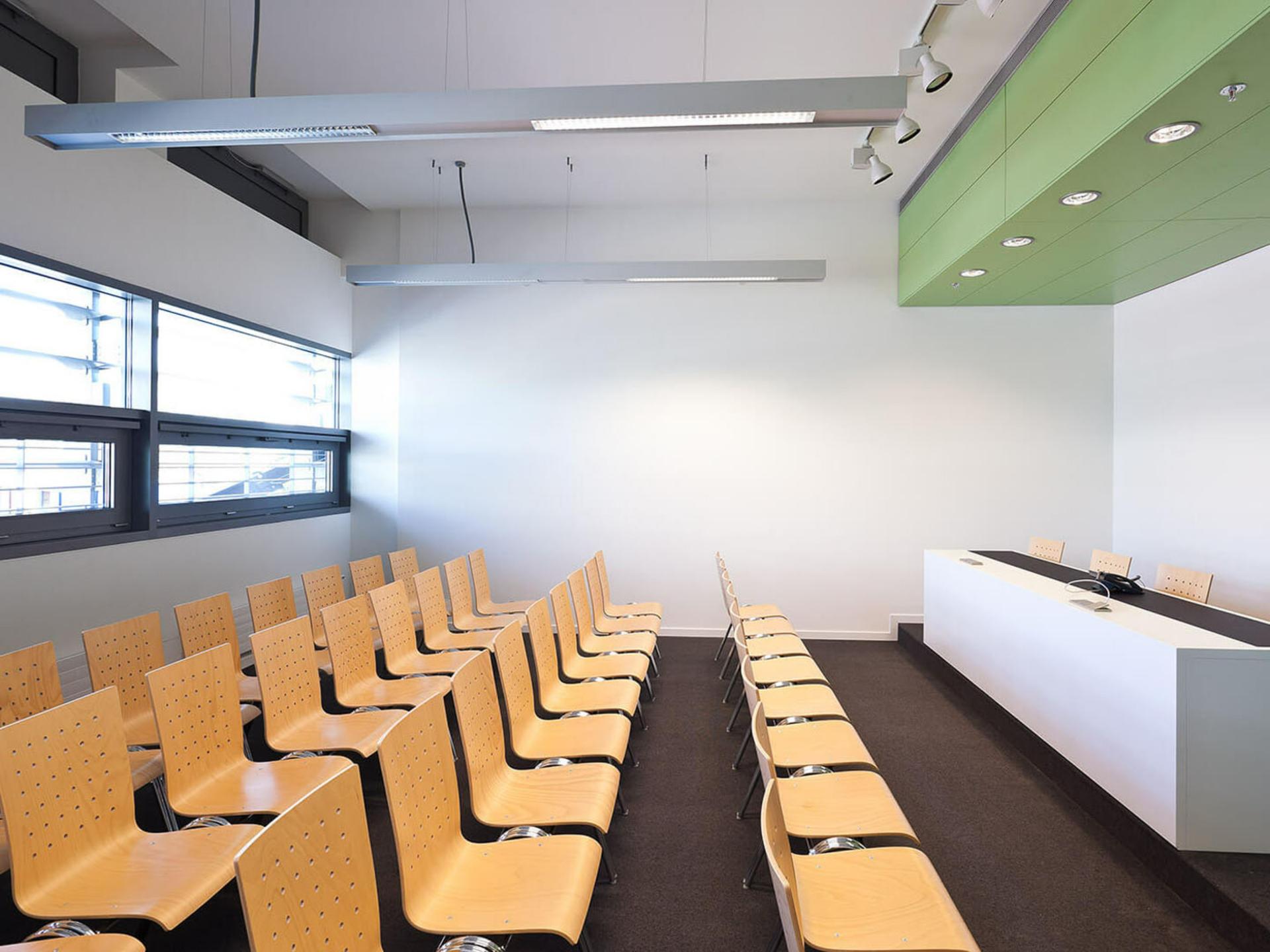 Briefing Rooms