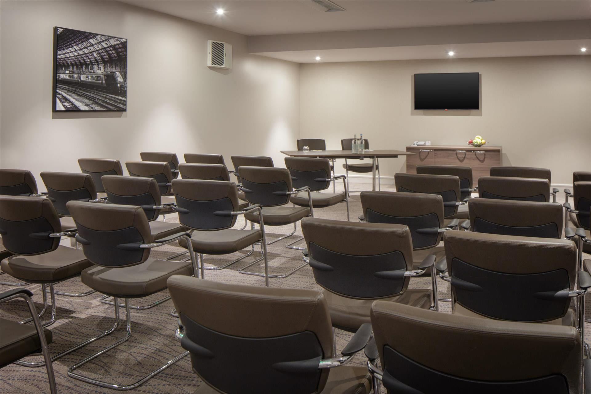 The Harbourside Suite