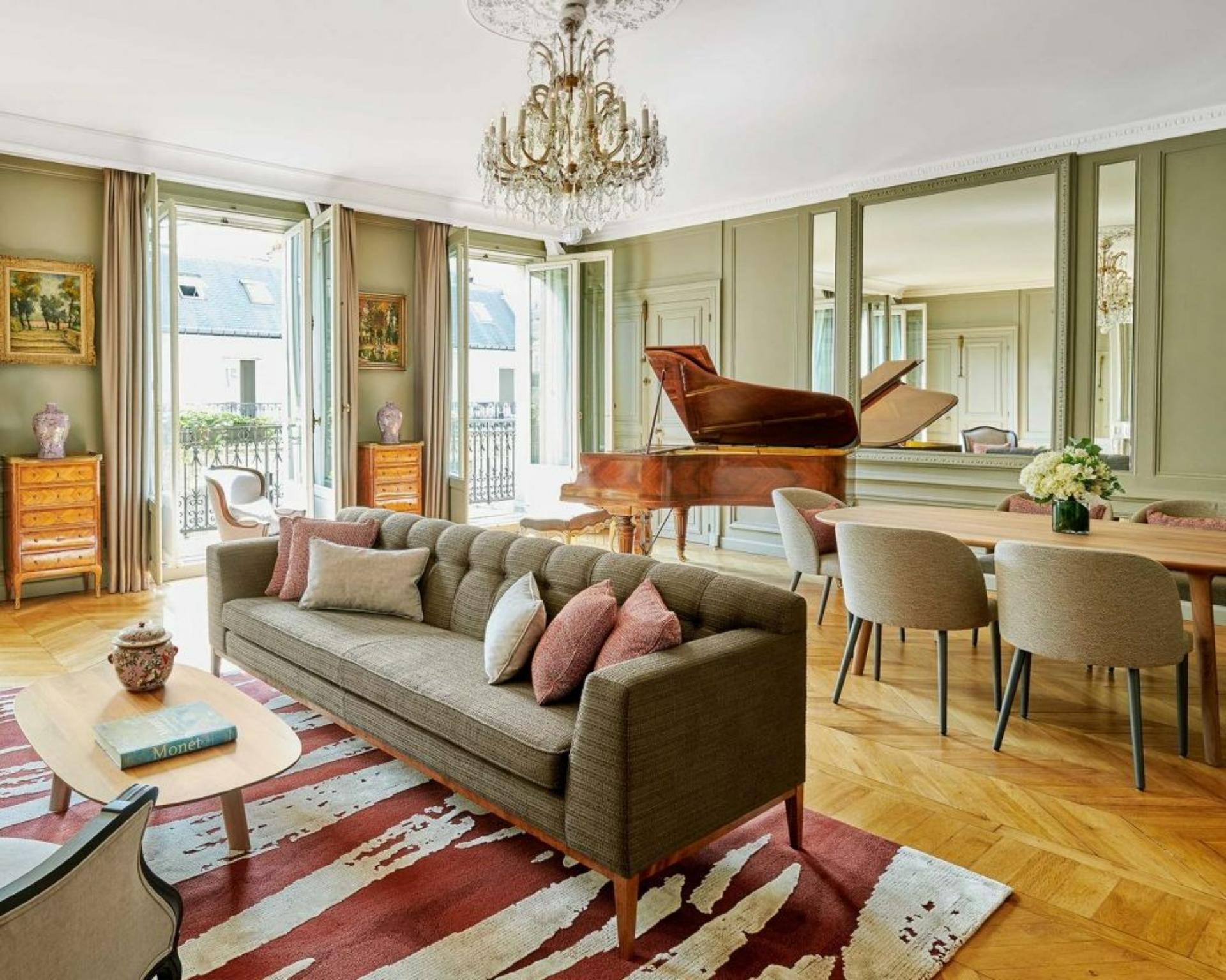 The Marlene Dietrich Signature Suite