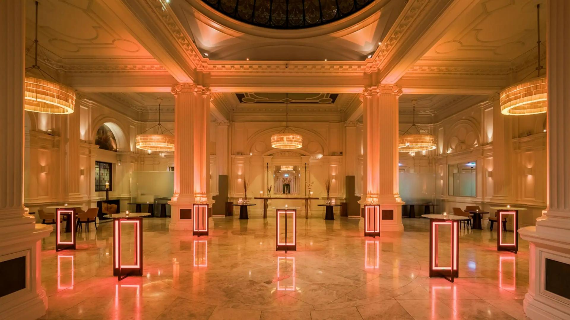 1901 Wine Lounge