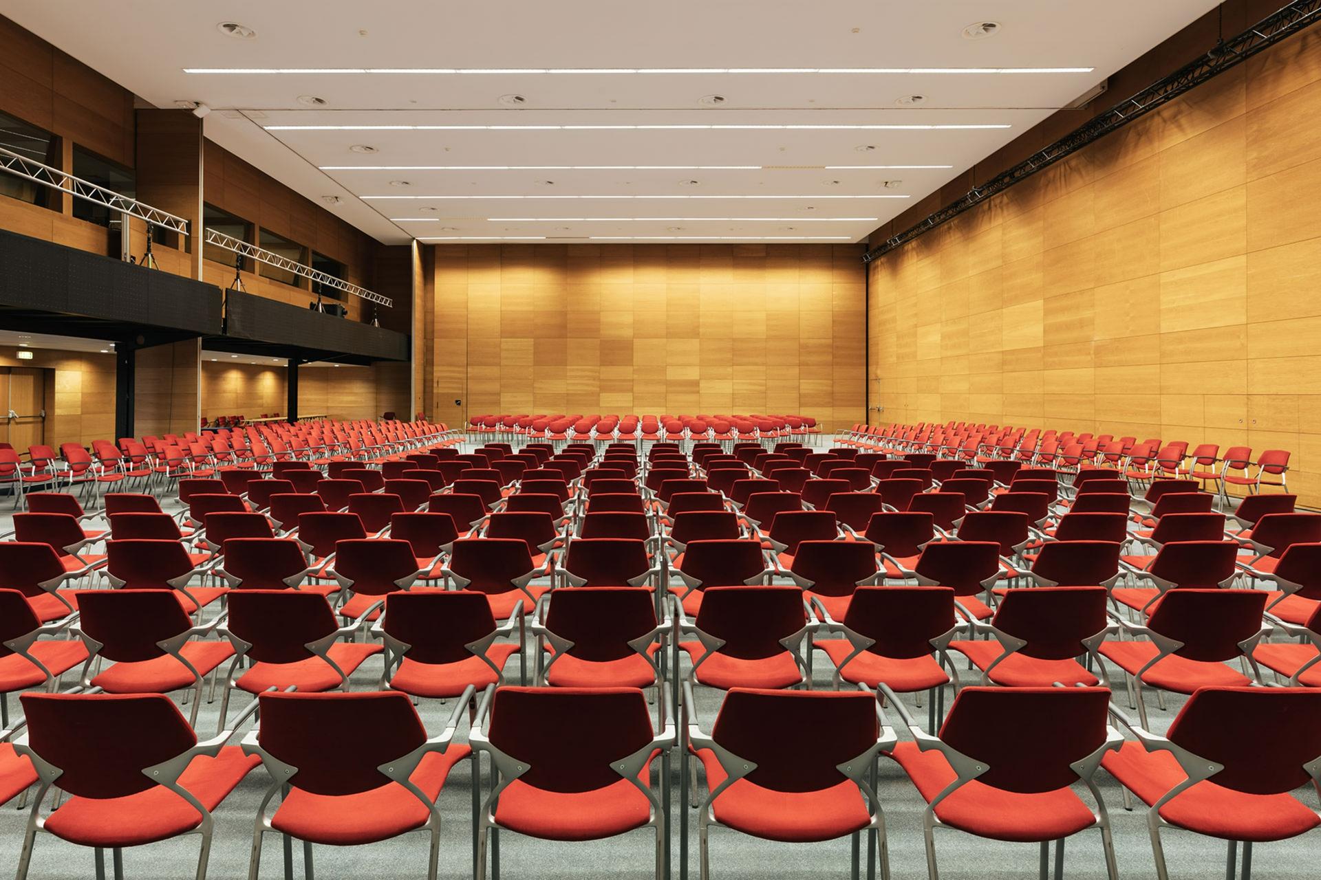 Auditorium VI + VII