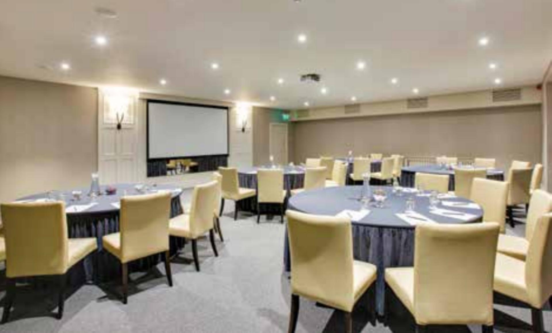 The Strand Suite