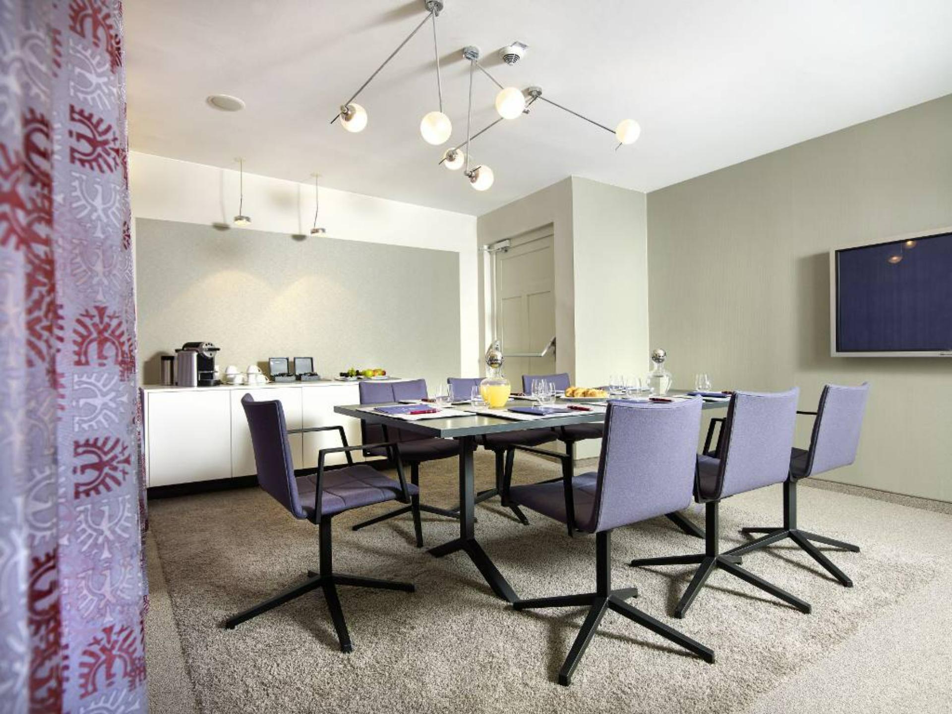 The Inn'ovation Meeting Room