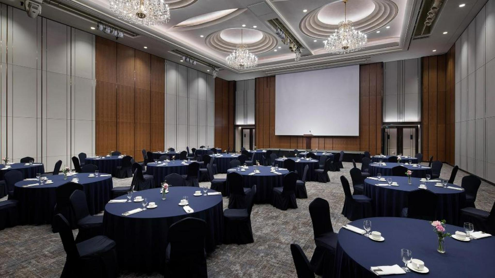 Crystal Ballroom 3