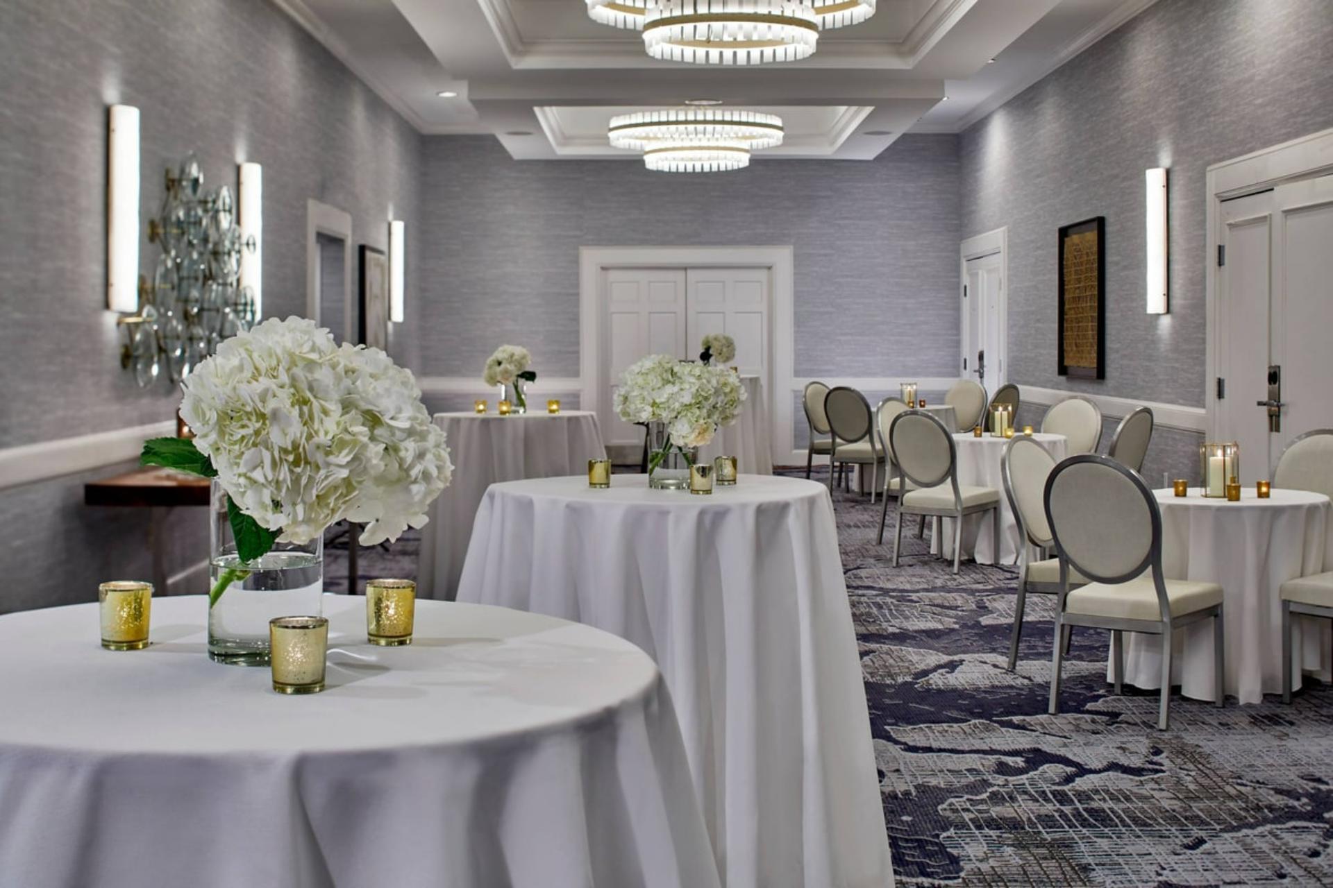 Chesapeake Foyer	