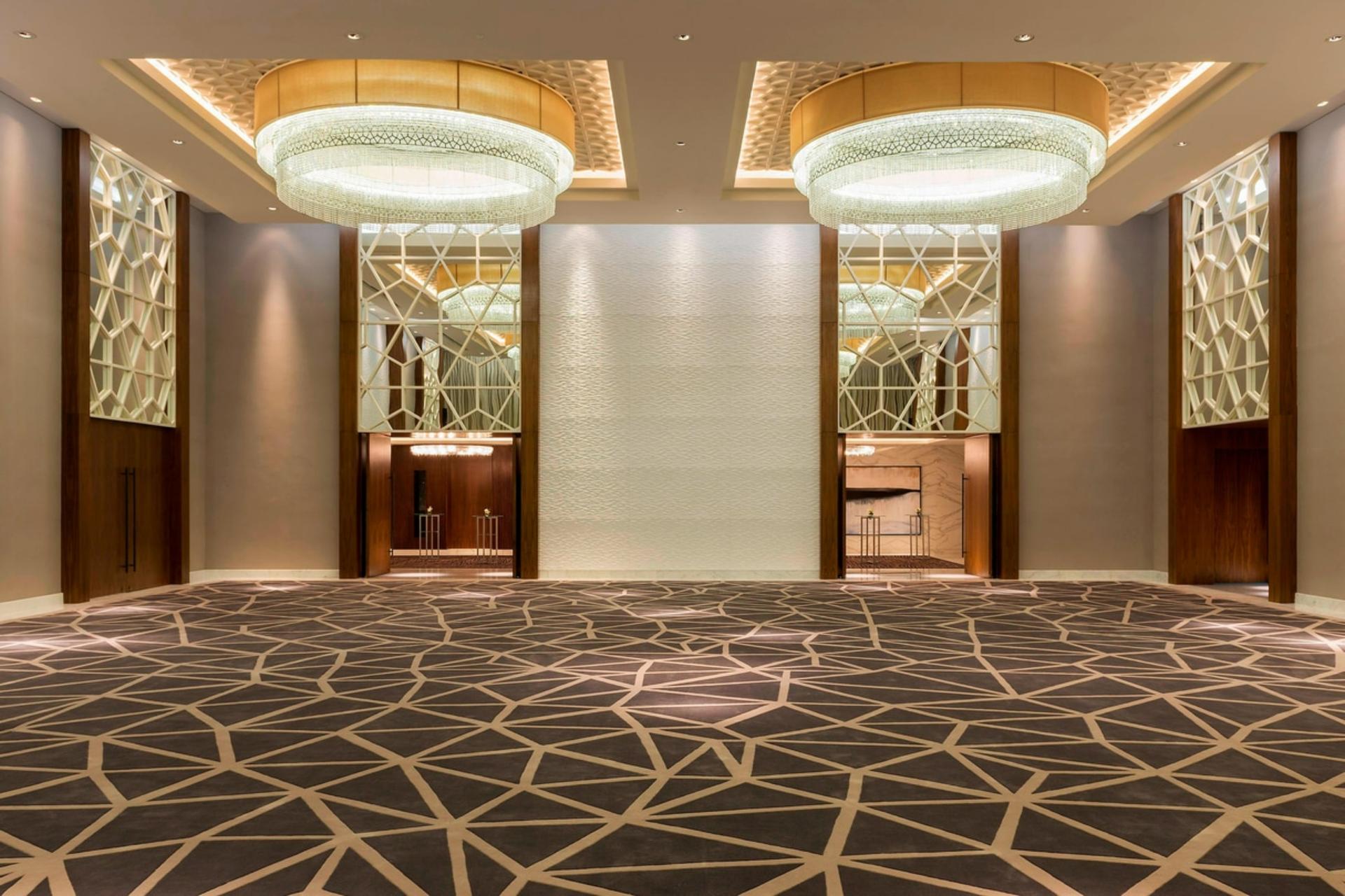 Starlight Ballroom	