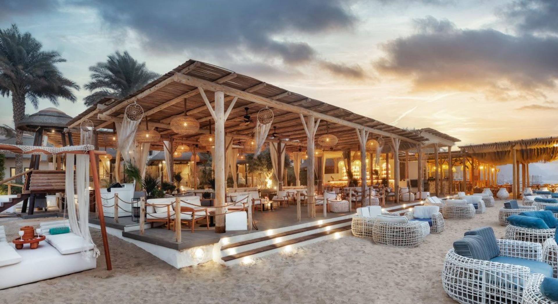 Laguna Beach Lounge