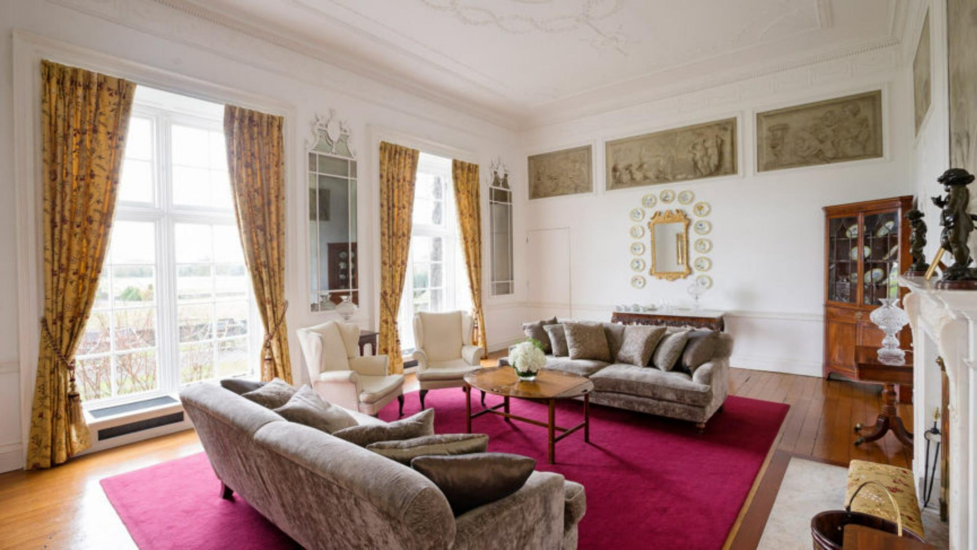 The Grisaille Room at the Castle