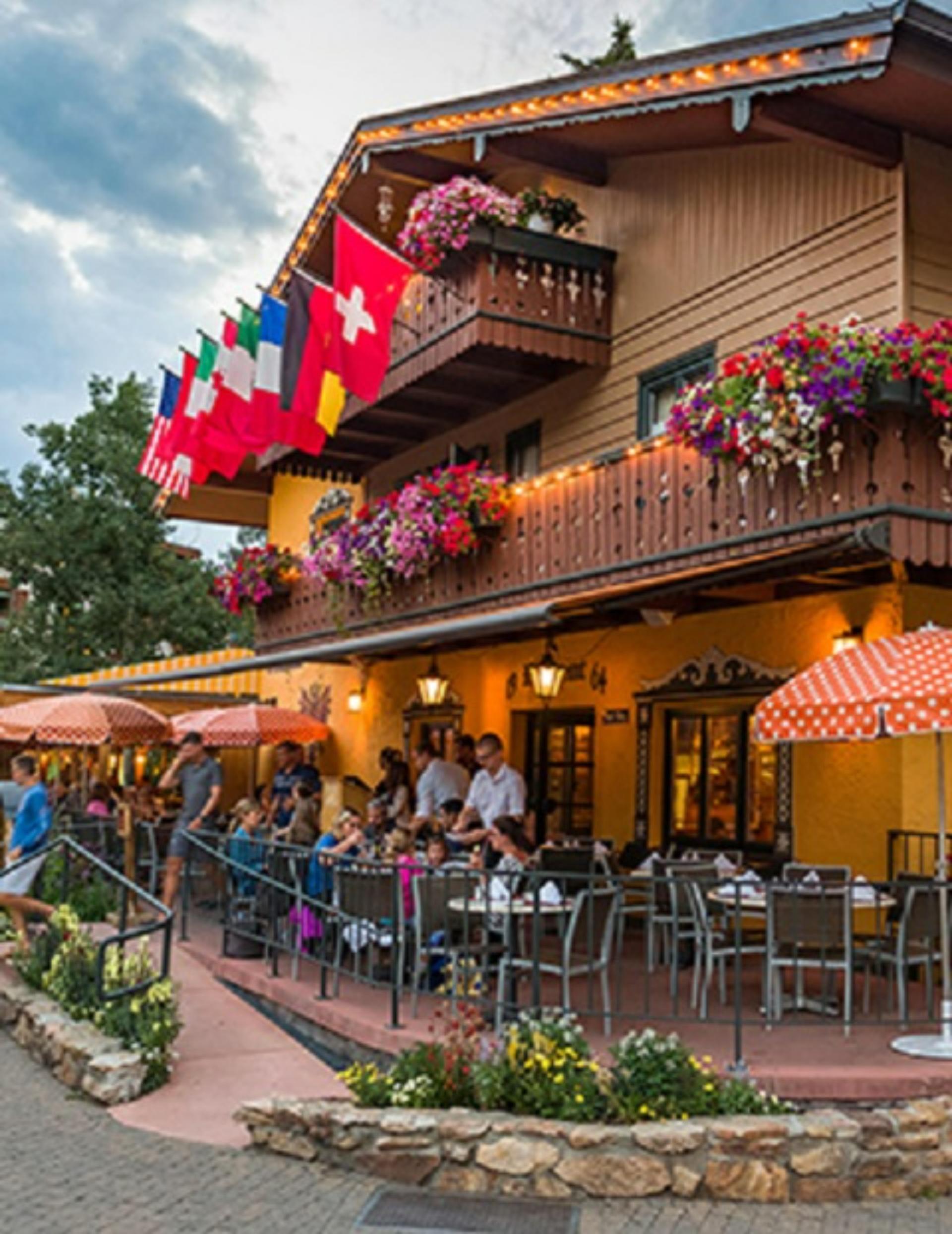 Pepi’s Covered Patio