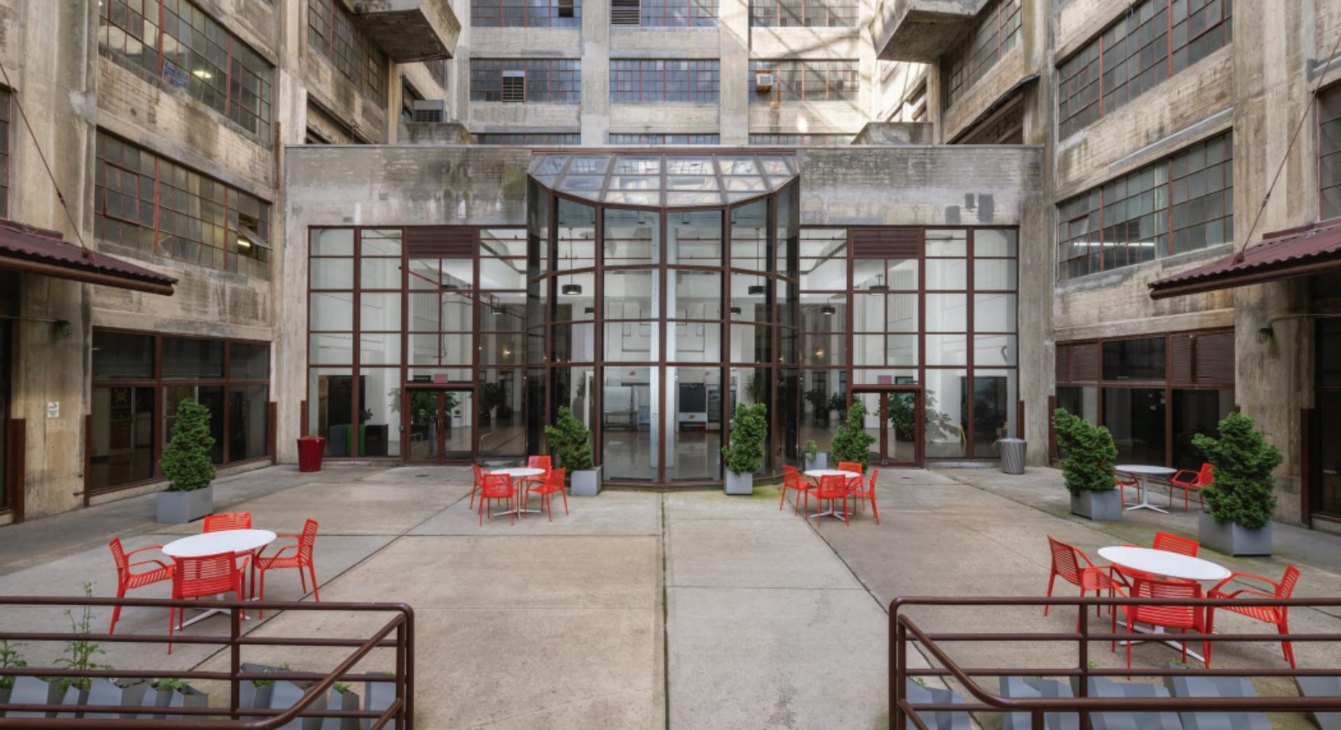 Atrium Courtyard & Building B Lobby