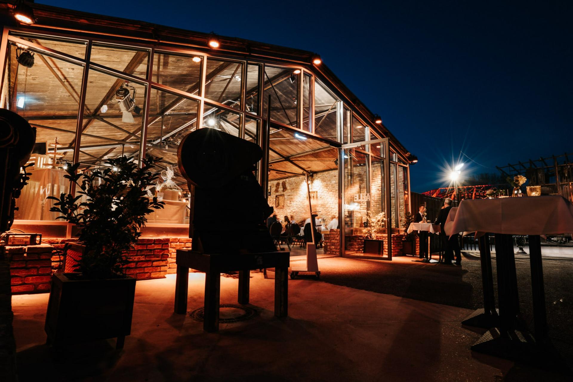 Das Café