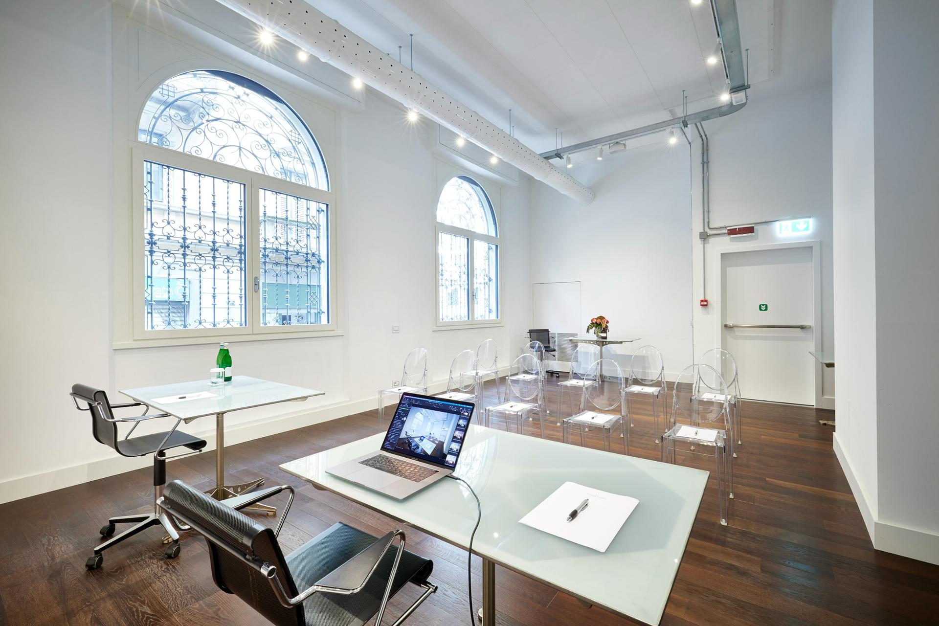 Perfumum Room