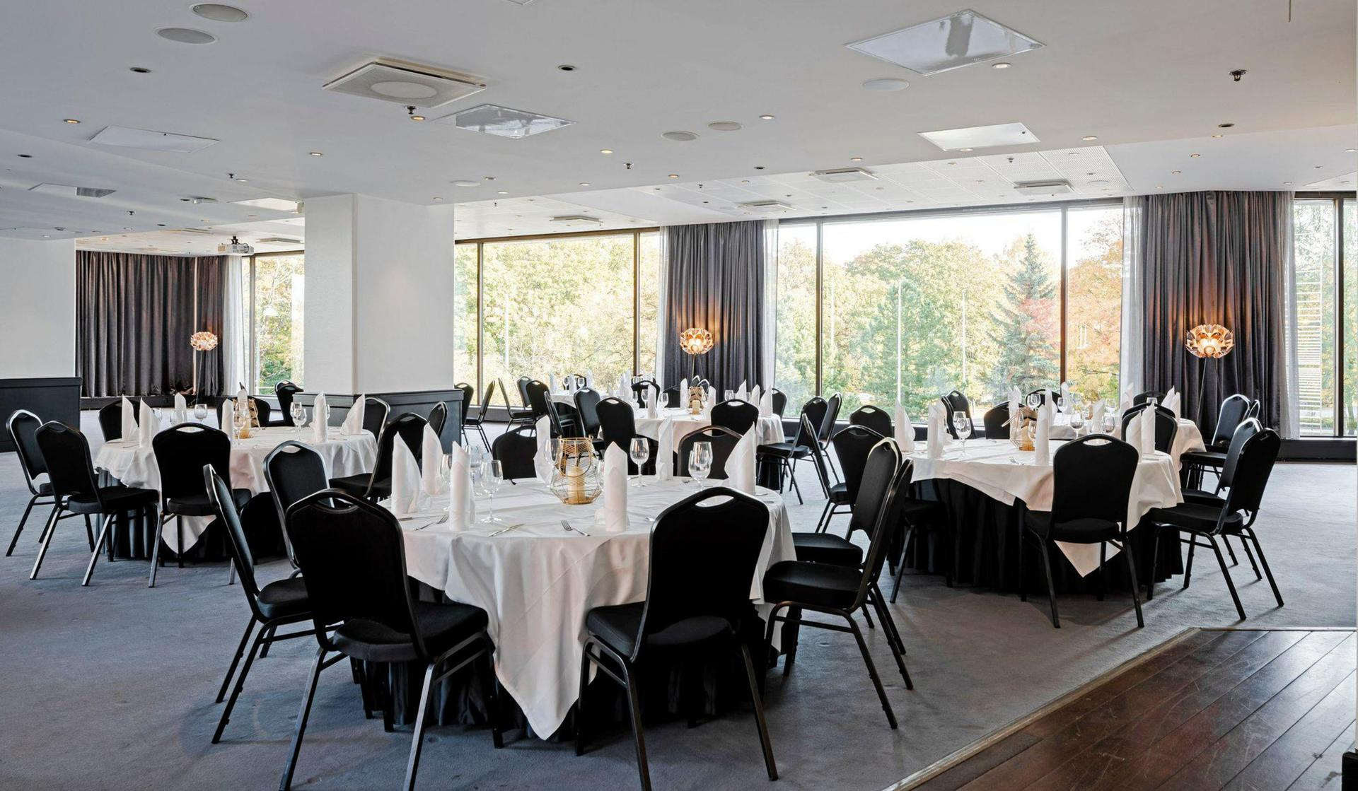 Hesperia Ballroom