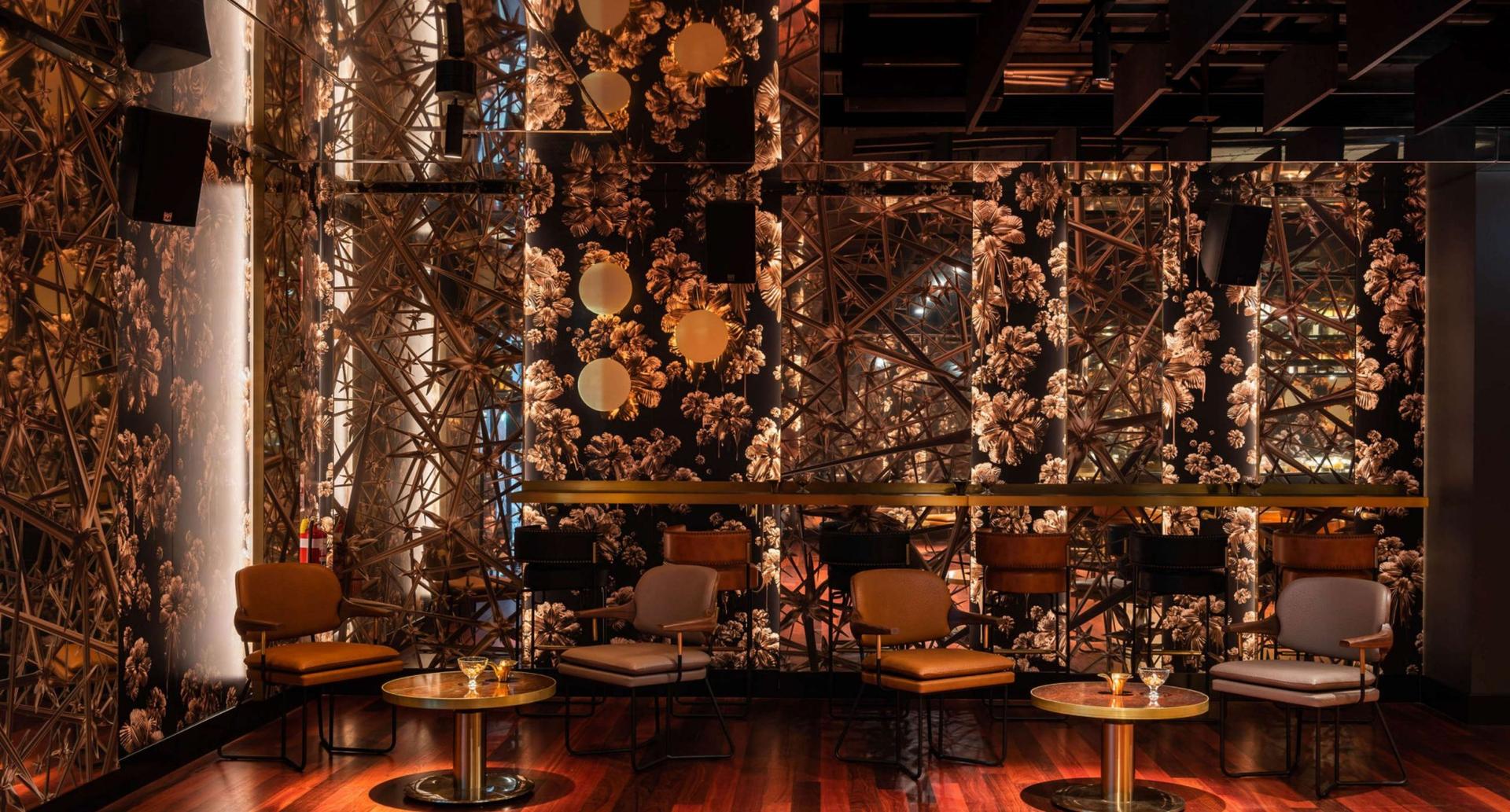 Santini Bar