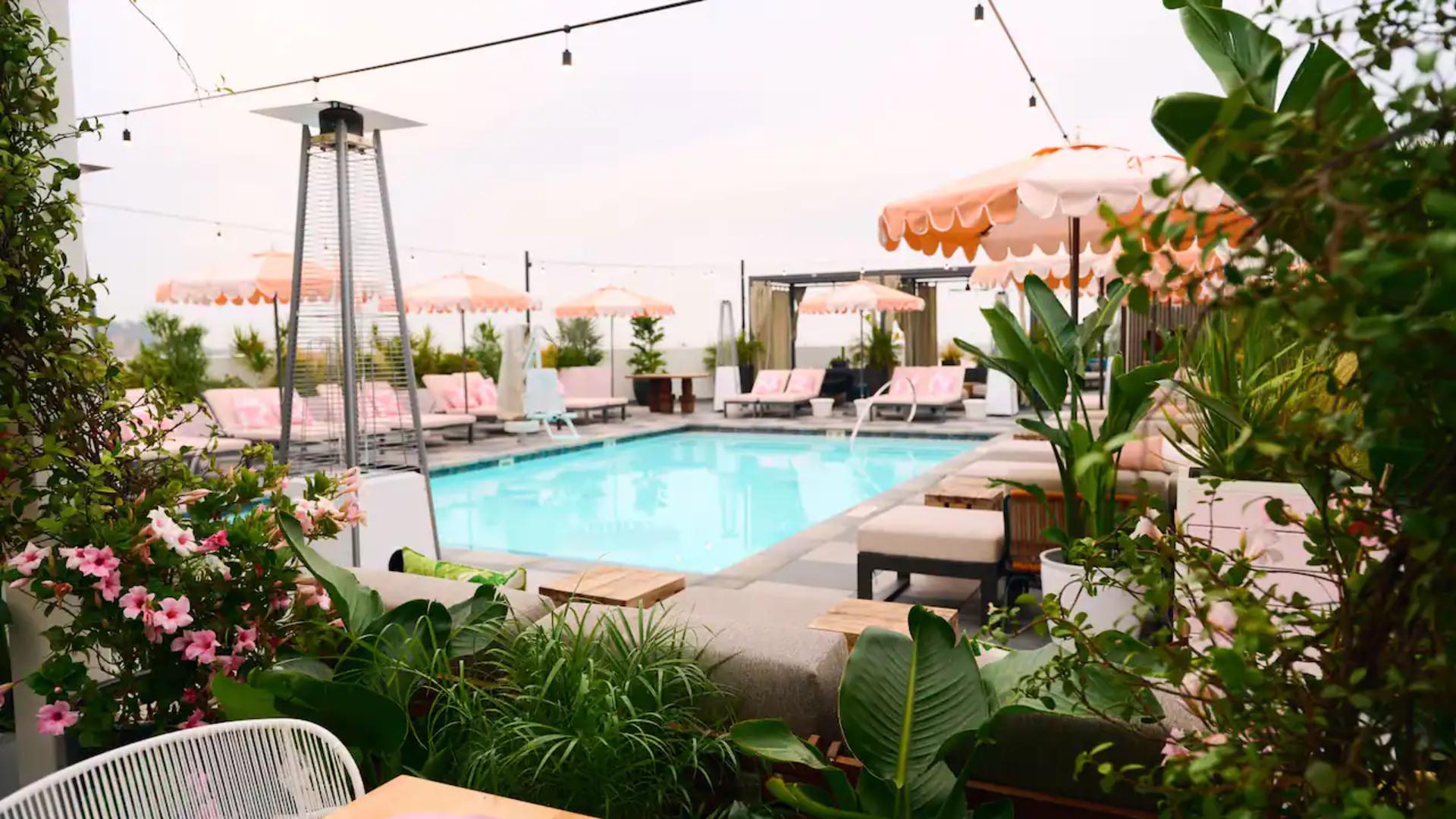 Rooftop Pool Deck